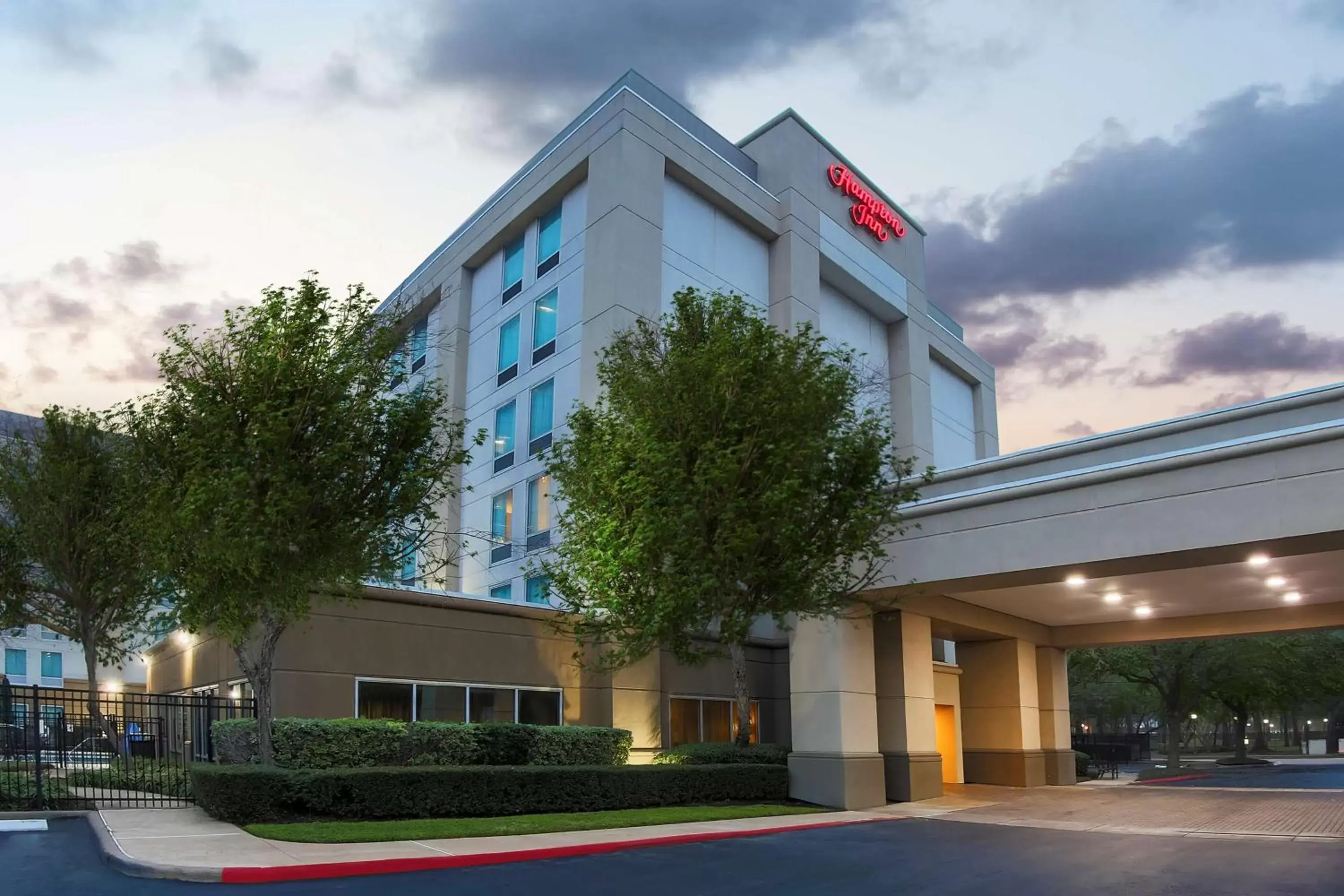 Hampton Inn Houston Near the Galleria Hampton Inn Houston Near the Galleria
