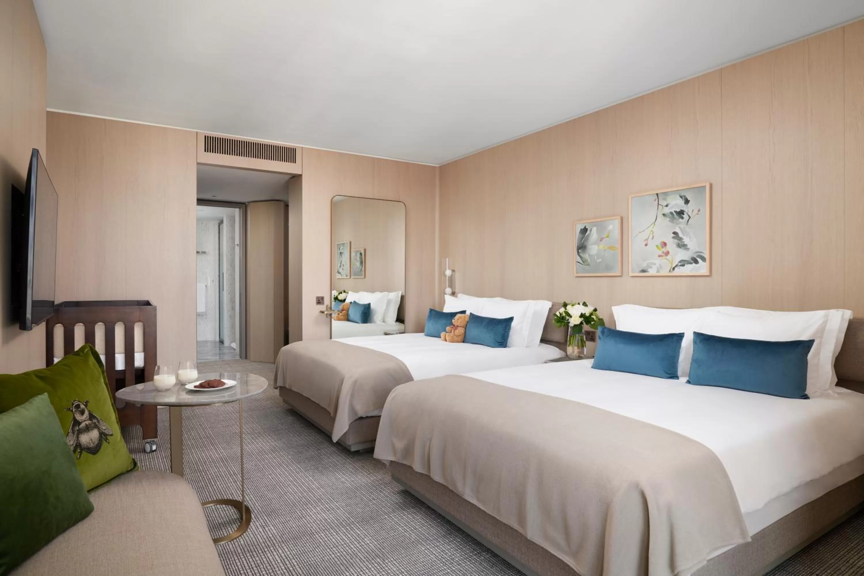 Double Room with Two Double Beds in Pan Pacific London