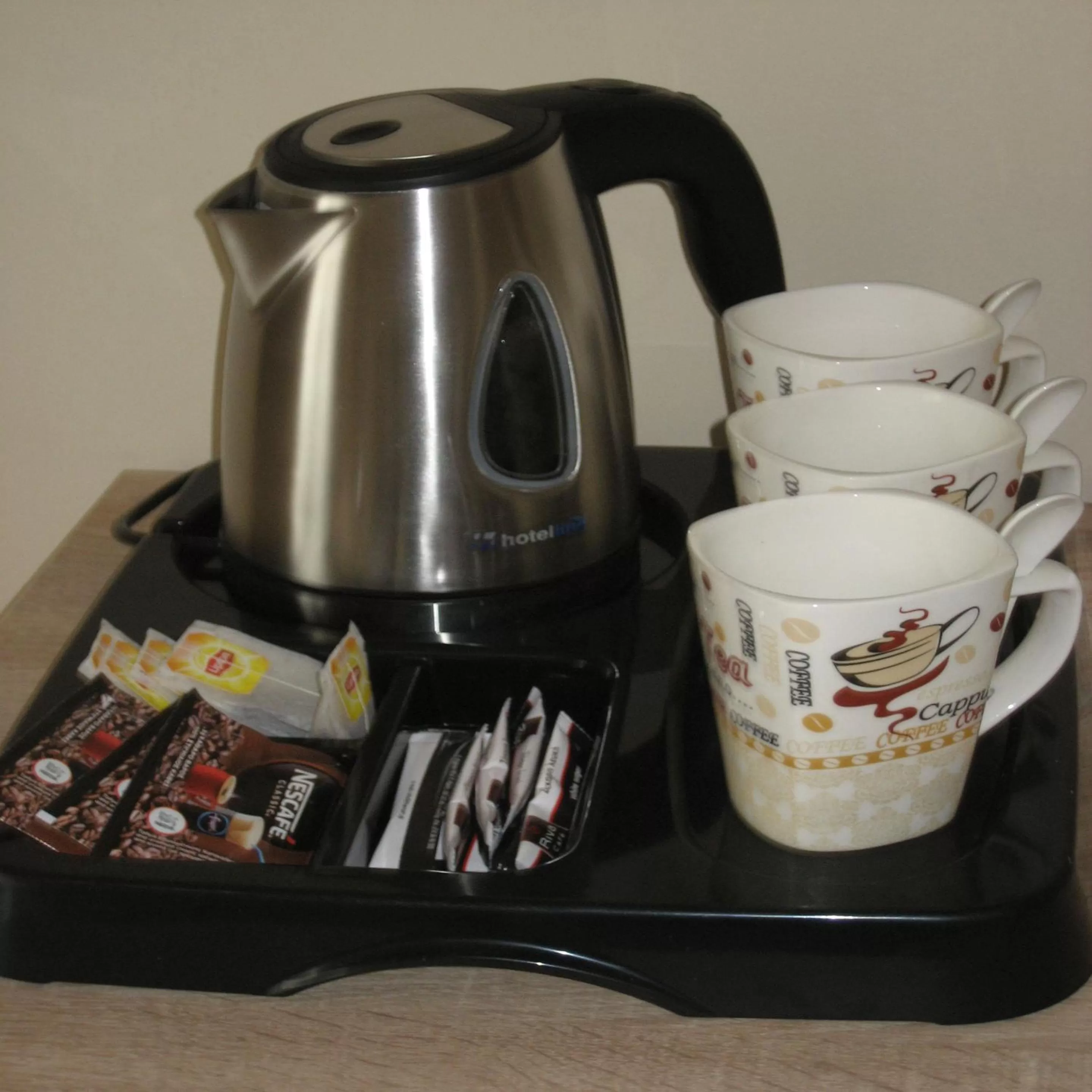 Economy Double Room in Elikon