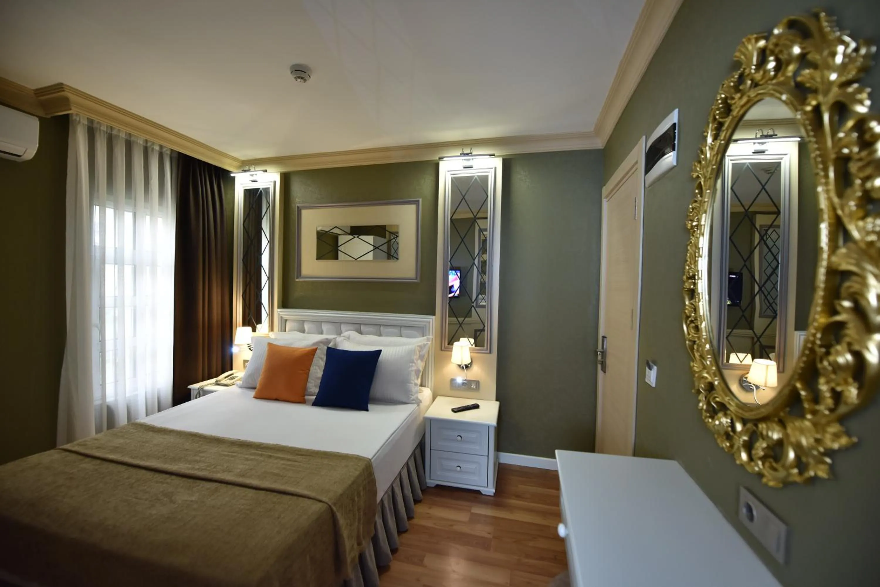 Standard Single Room in Sunlight Hotel