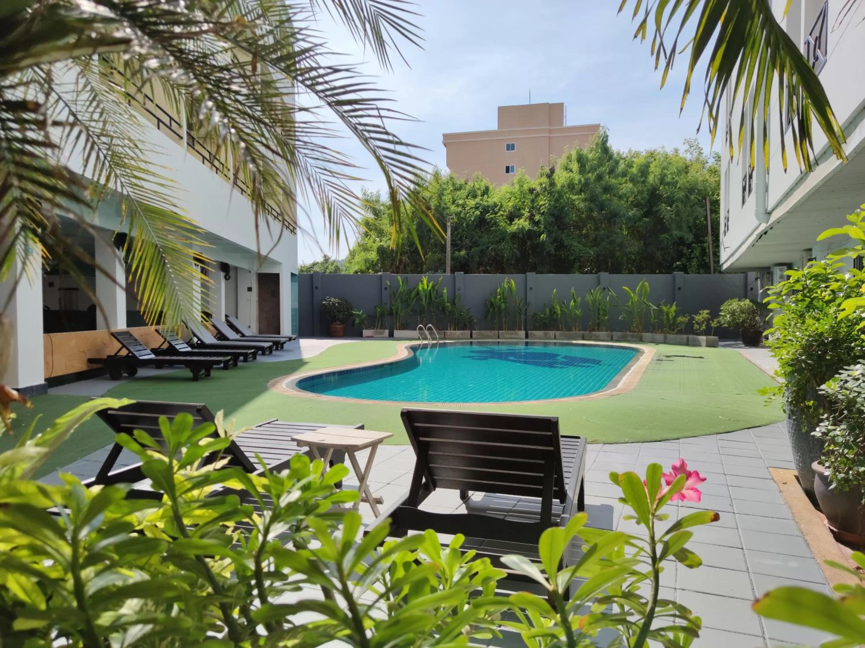 The Chanthong Residence and Hotel Pattaya