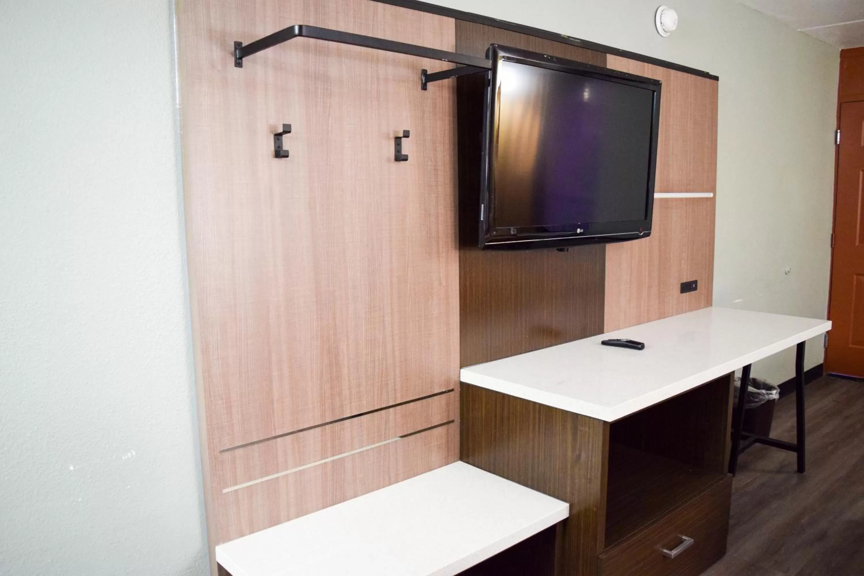 Double Room with Two Double Beds - Smoking in Super 8 Downtown Raleigh