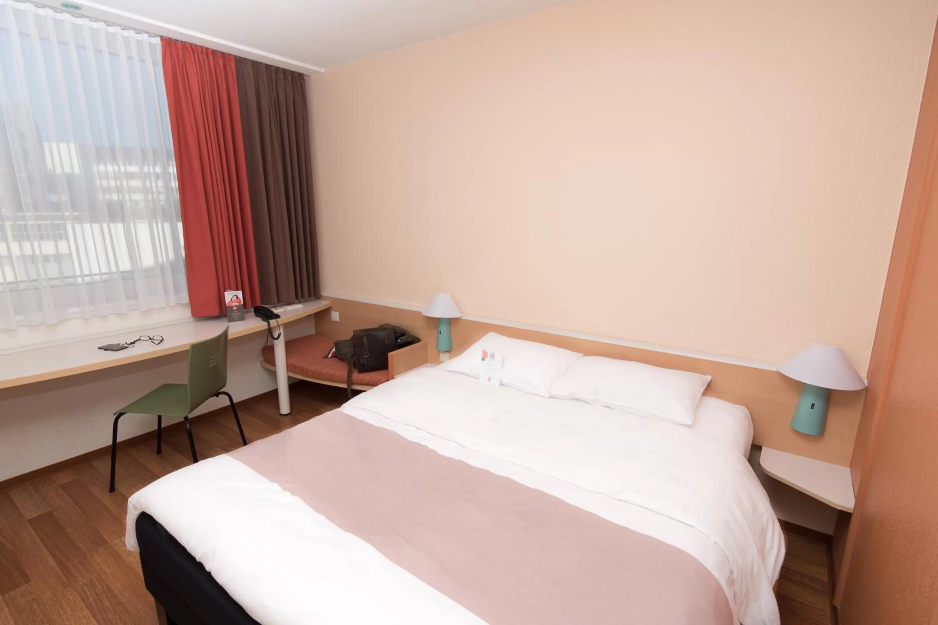 Standard Double Room in ibis Koblenz City