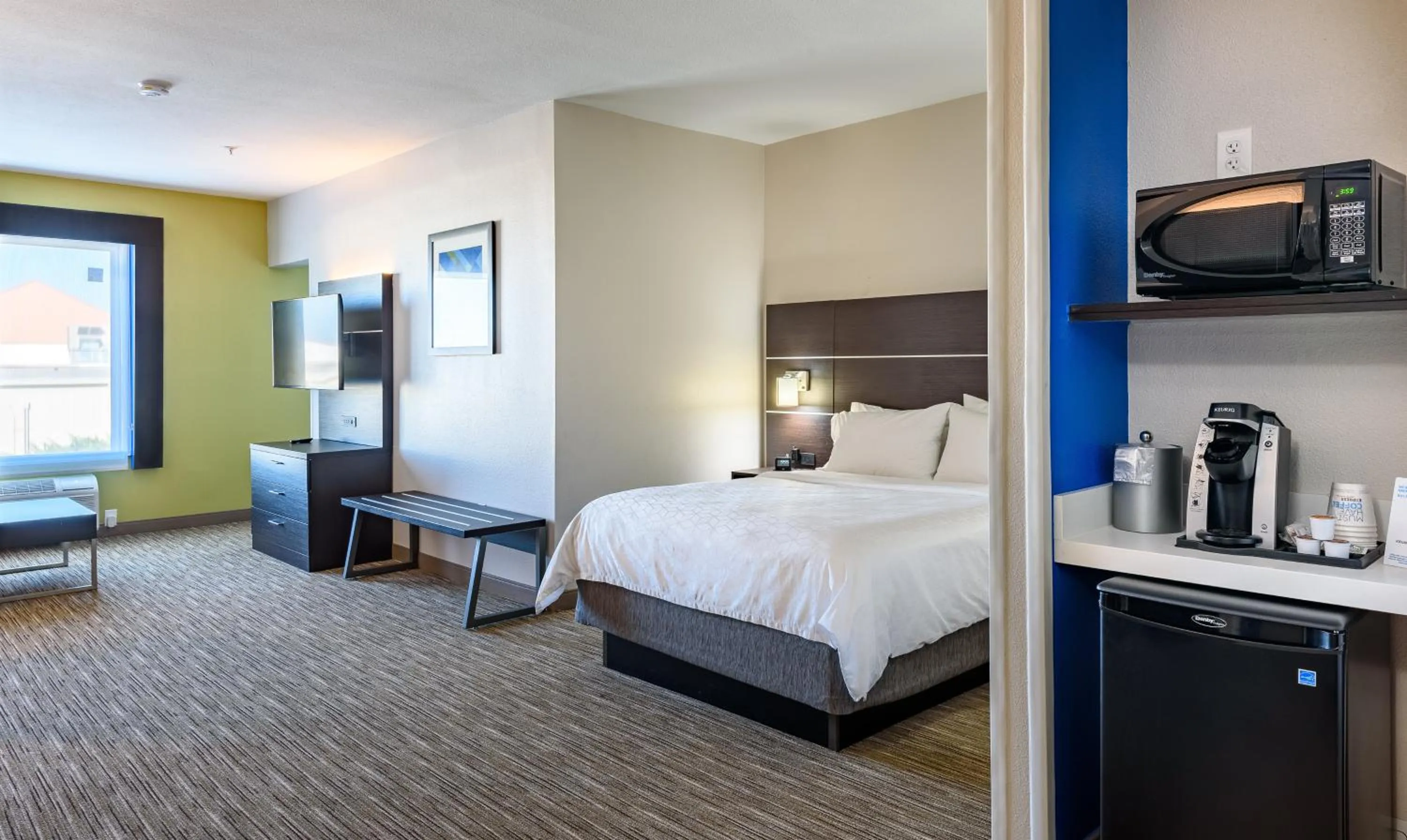 Suite with Two Queen Beds in Holiday Inn Express Hotel and Suites Bastrop by IHG