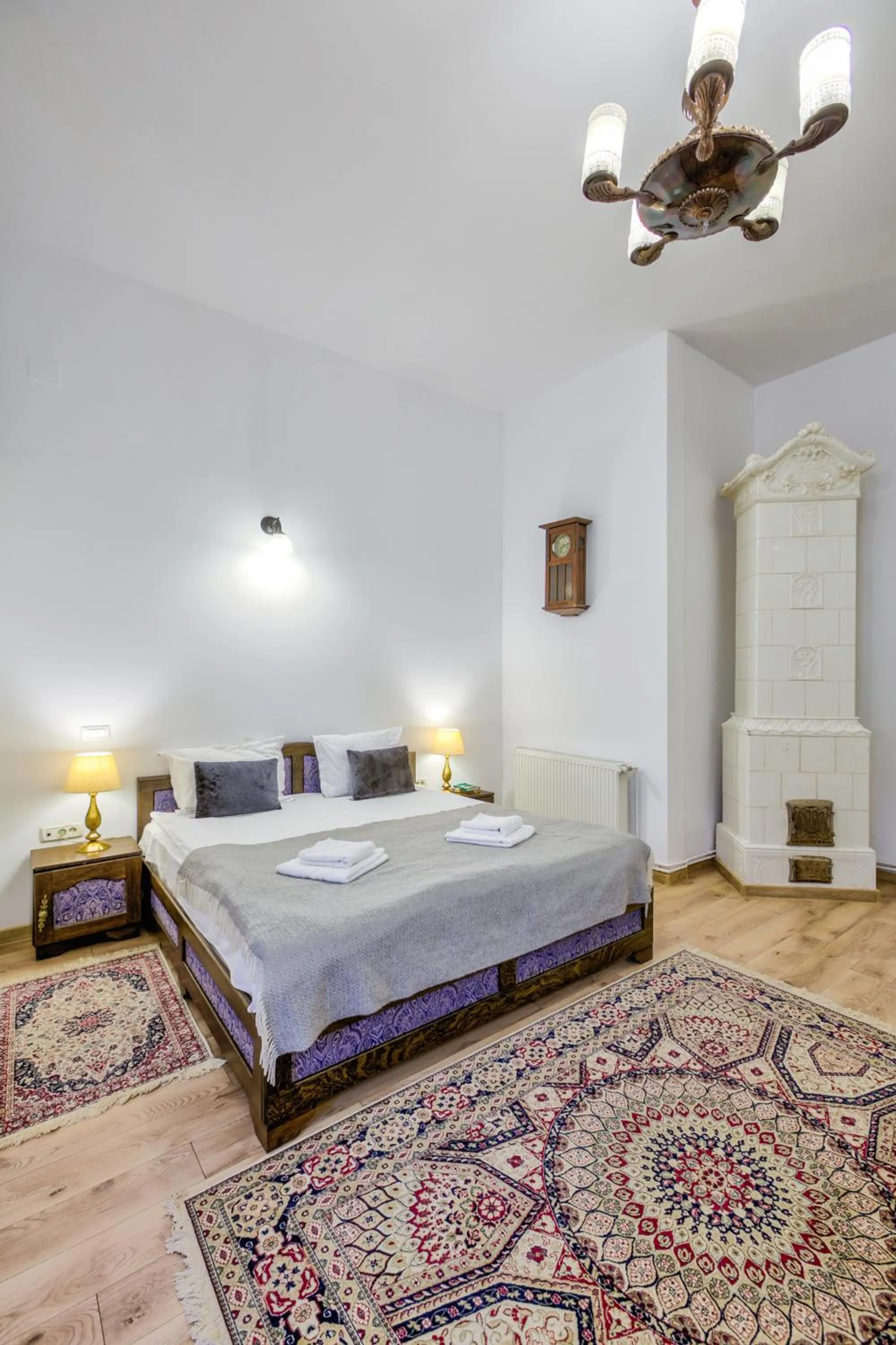 Deluxe Double Room in Residence Central Annapolis