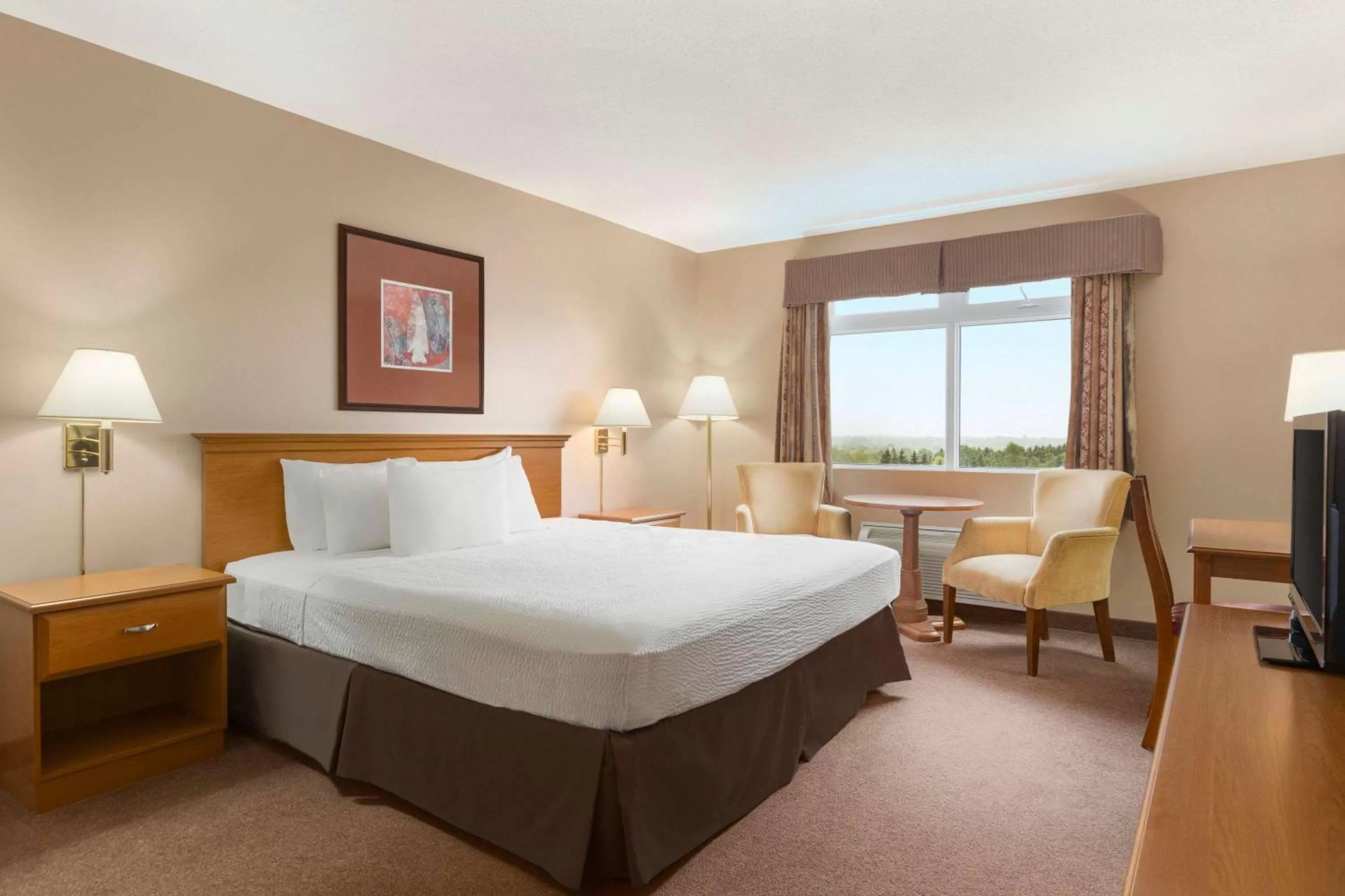 King Room - Mobility Access/Non-Smoking in Days Inn by Wyndham Oromocto Conference Centre