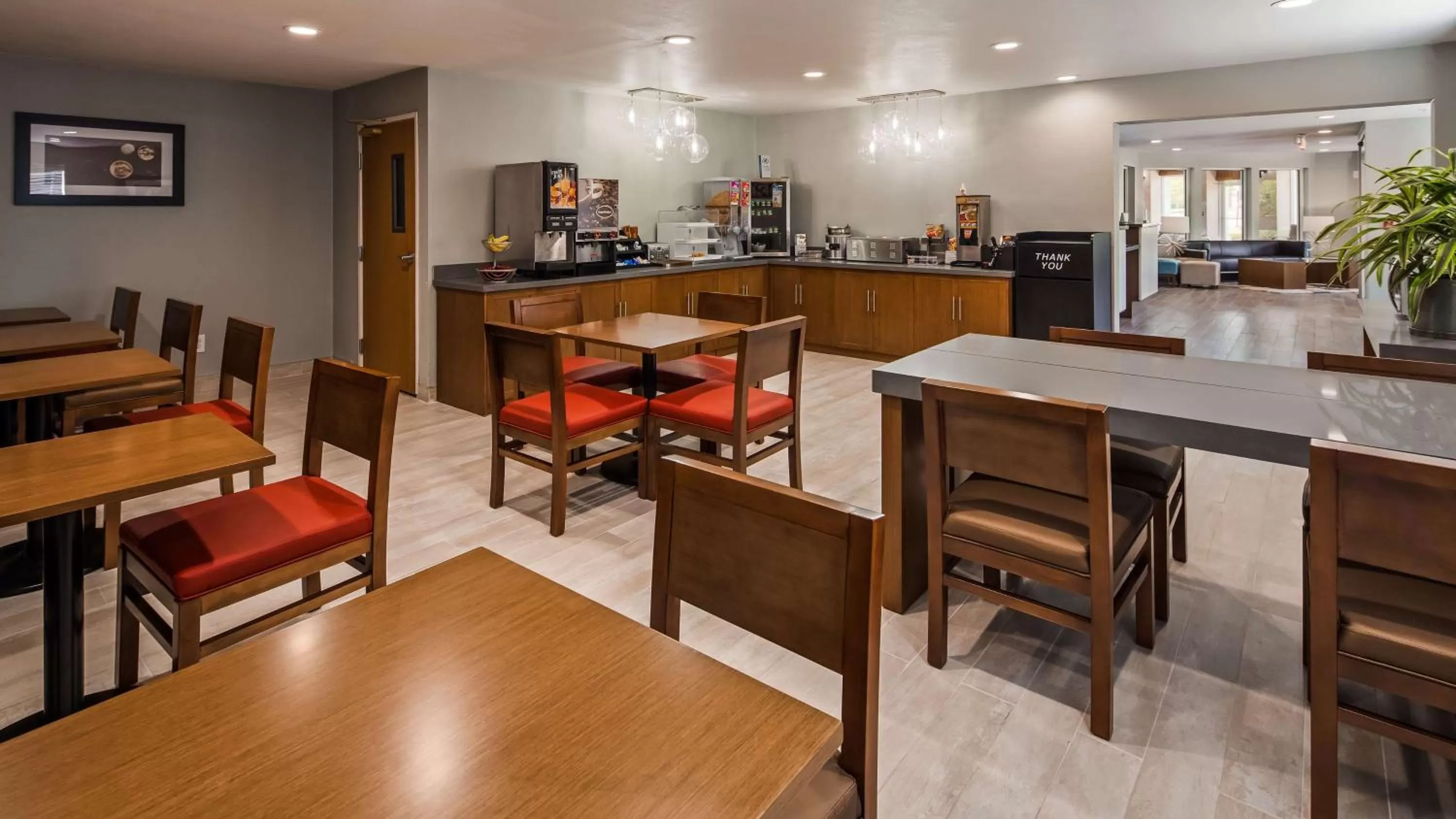 Restaurant/places to eat in Best Western DeWitt