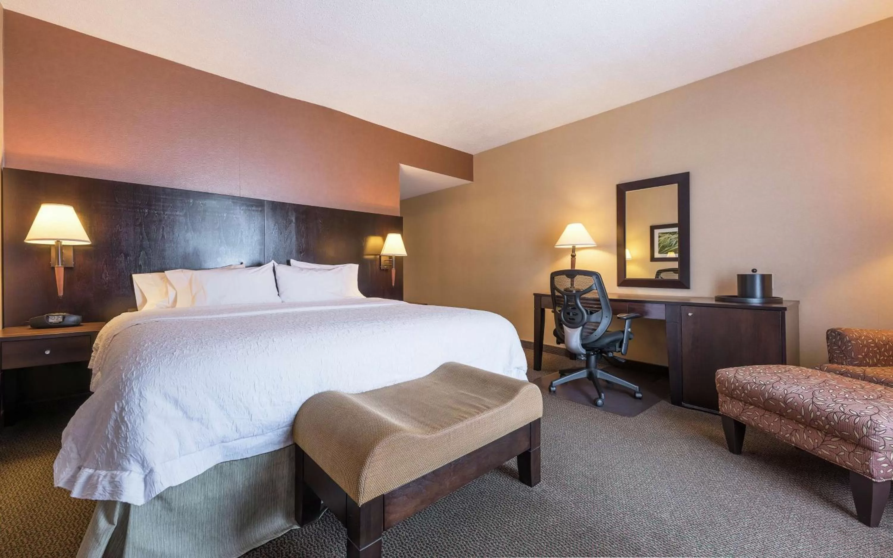 King Room with King Bed - Non-Smoking in Hampton Inn & Suites by Hilton Moncton