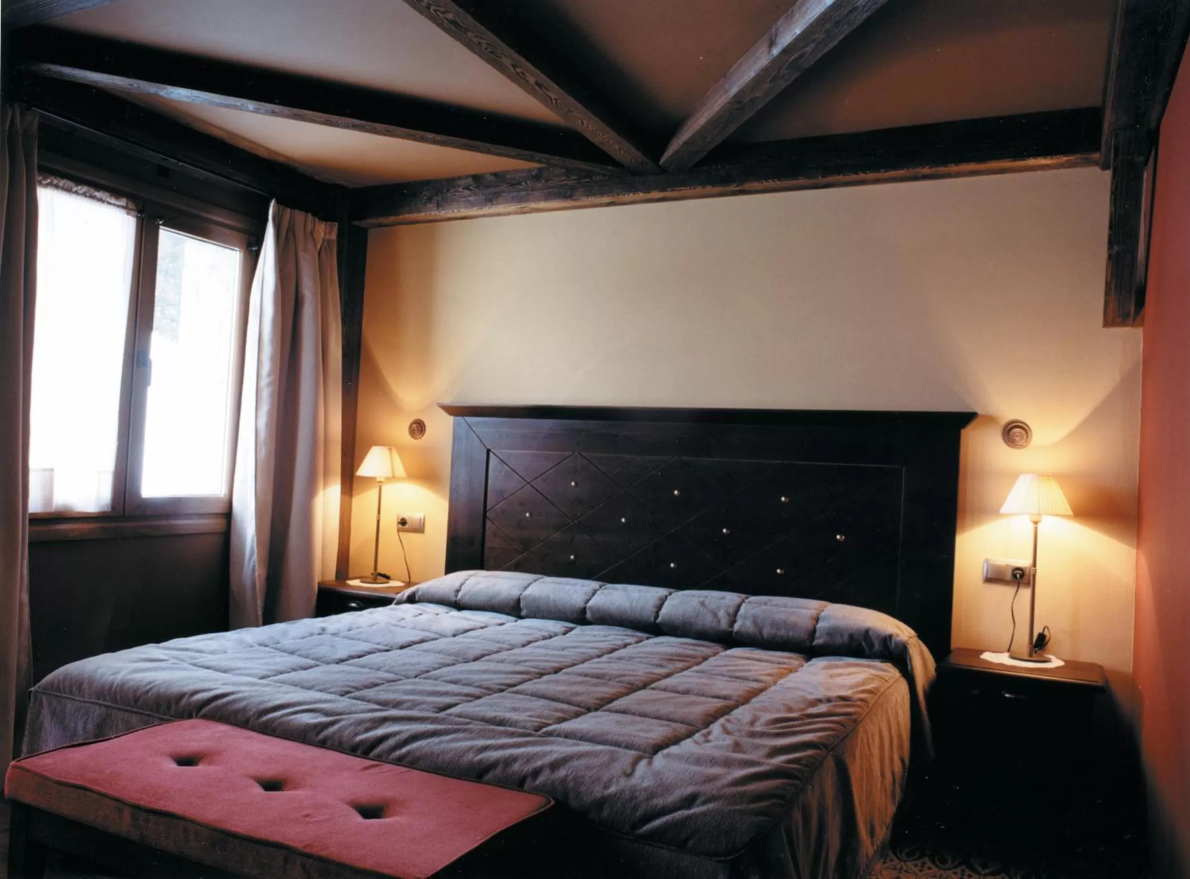 Superior Double Room in Hotel Hospital de Benasque