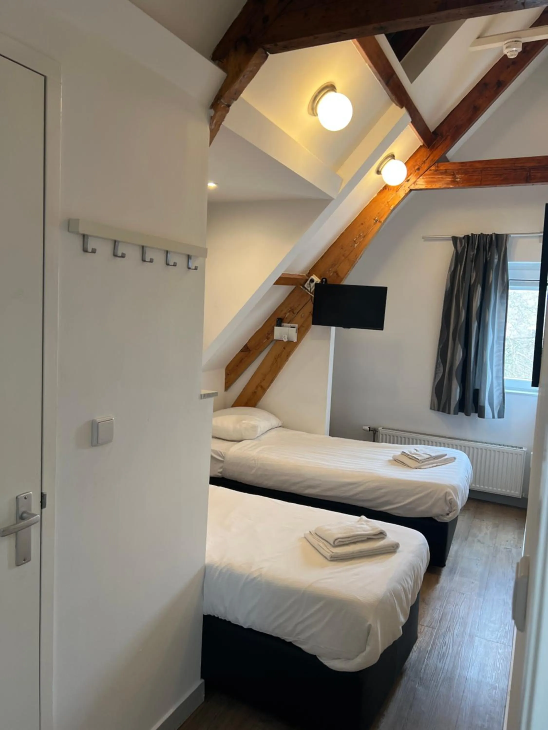 Twin Room in MAX Hotel Amsterdam