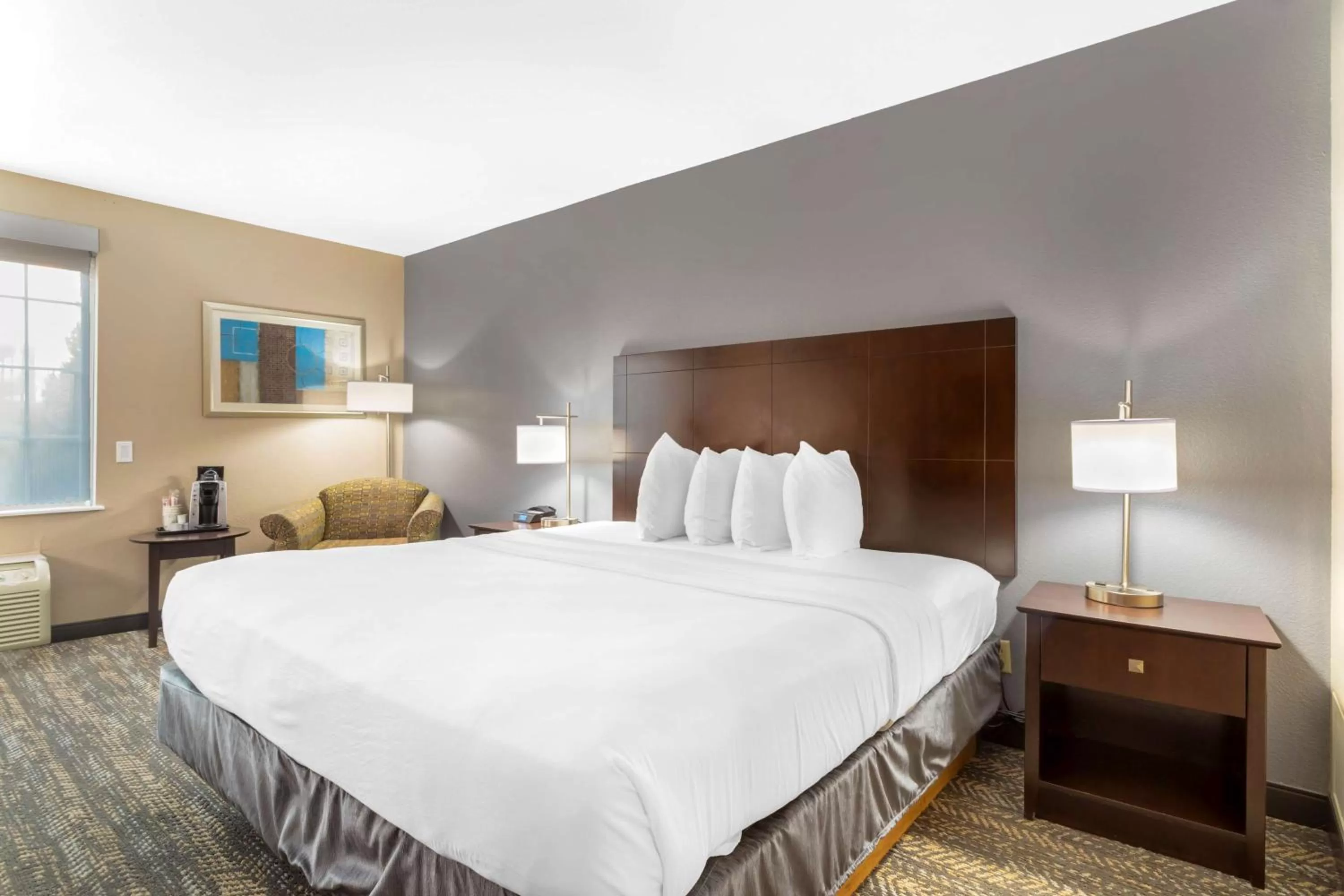 King Room - Non-Smoking in Best Western Natchitoches Inn