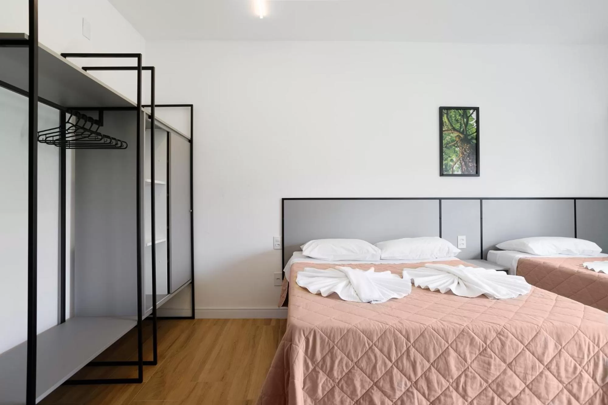 Suite with Garden View in Elite Hotel