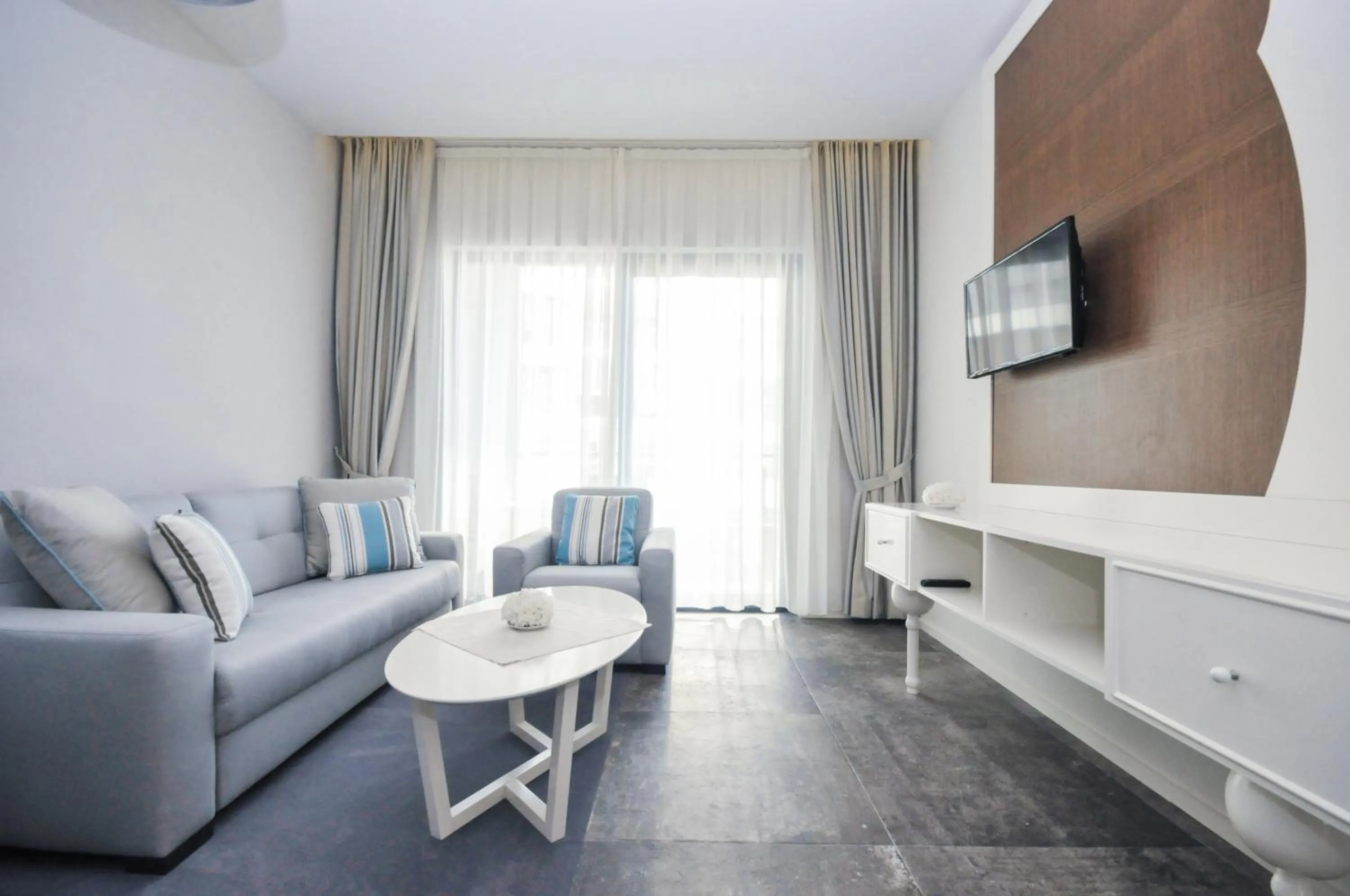 Suite with Balcony and Sea View in Hotel Bracera