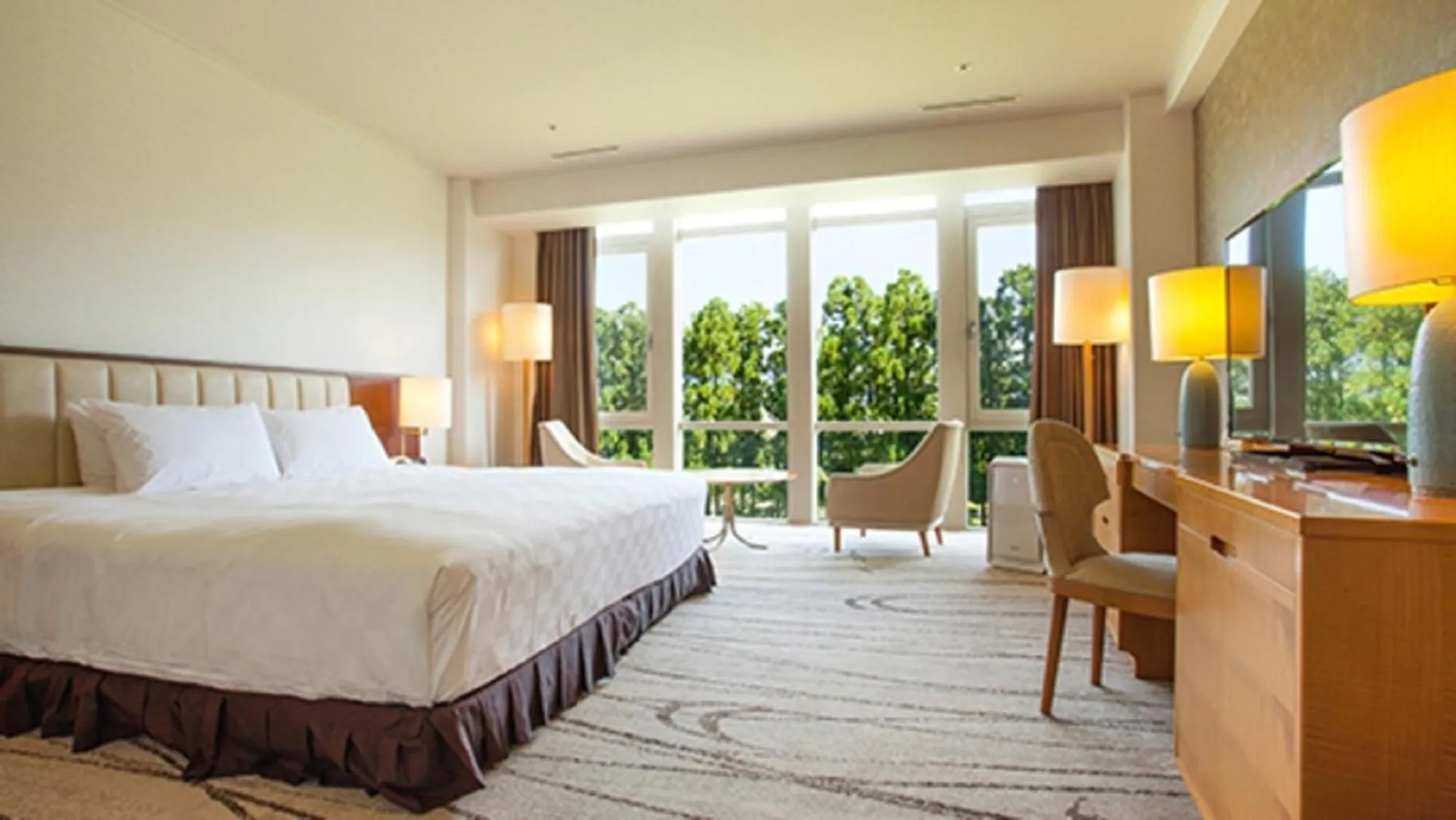 King Room in The Prince Kyoto Takaragaike, Autograph Collection