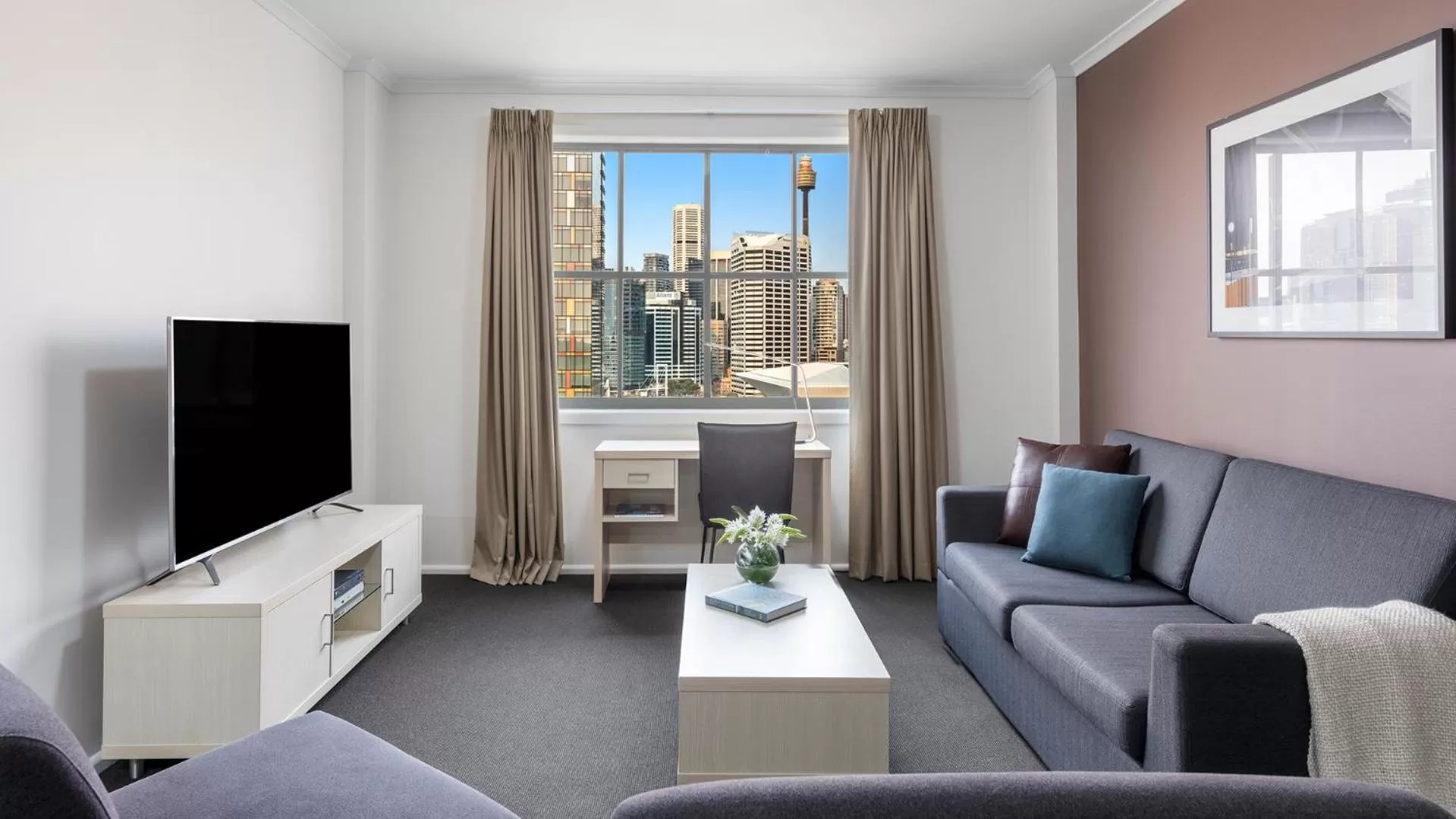 Oaks Sydney Goldsbrough Suites