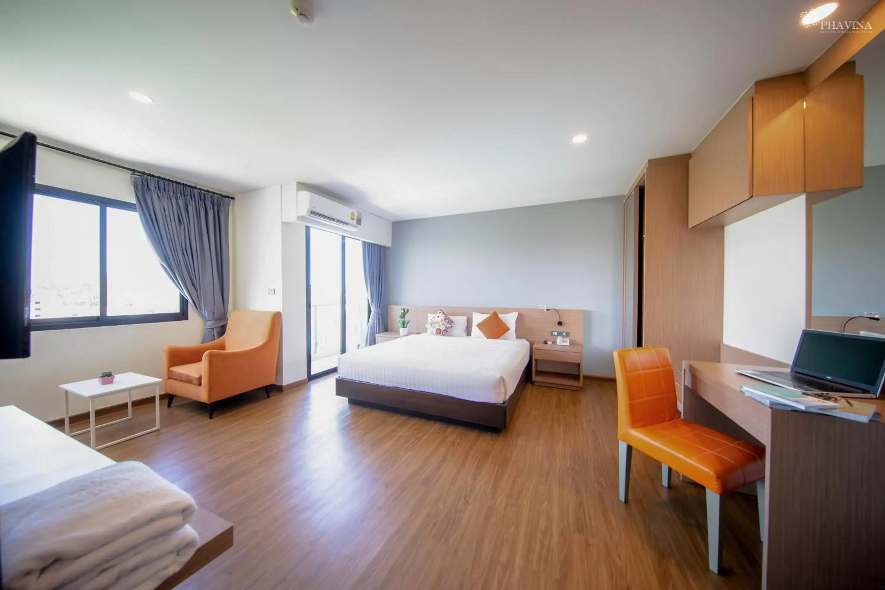 Phavina Grand Boutique Phavina Grand Boutique