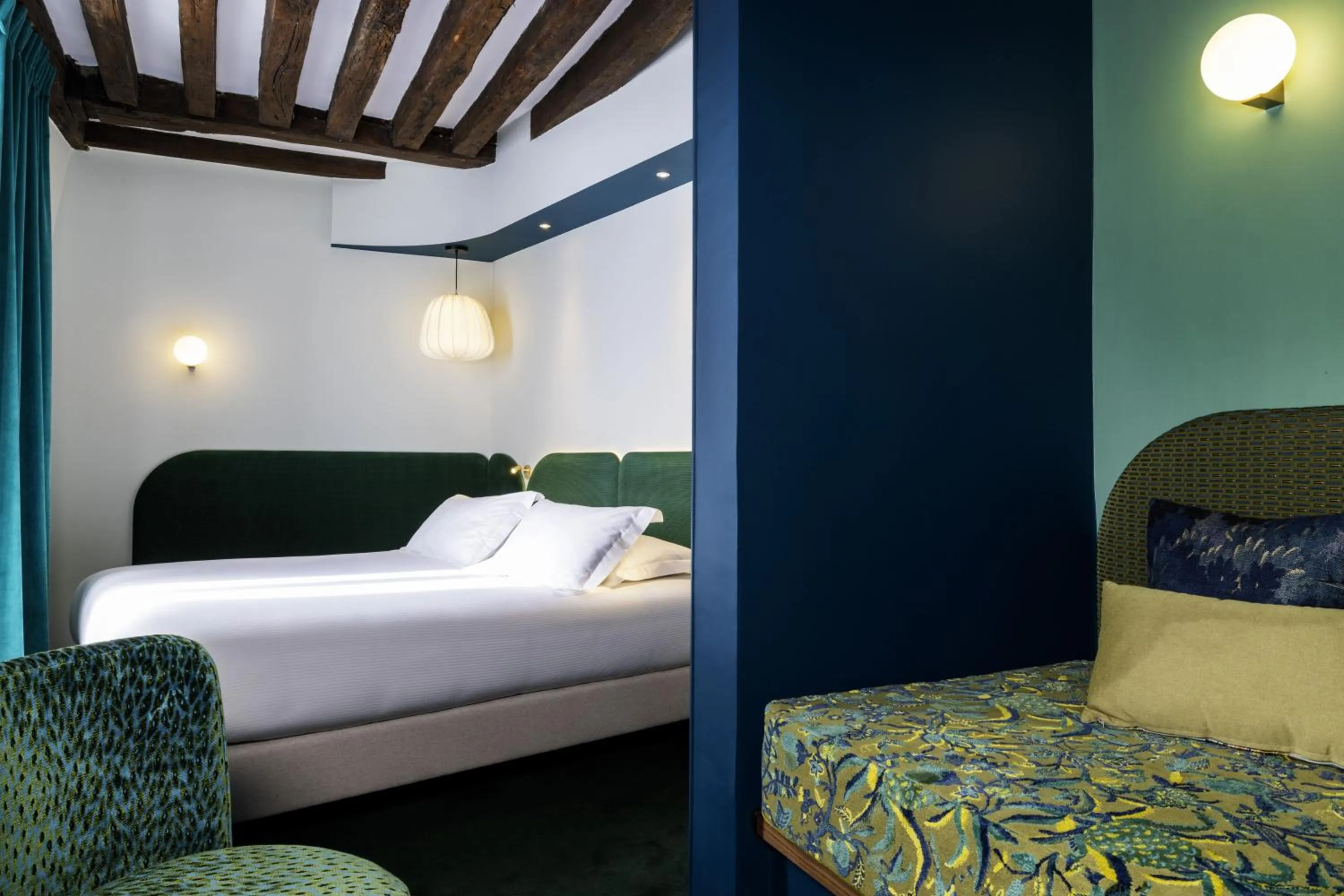 King Room in Hotel L de Lutece - Notre-Dame