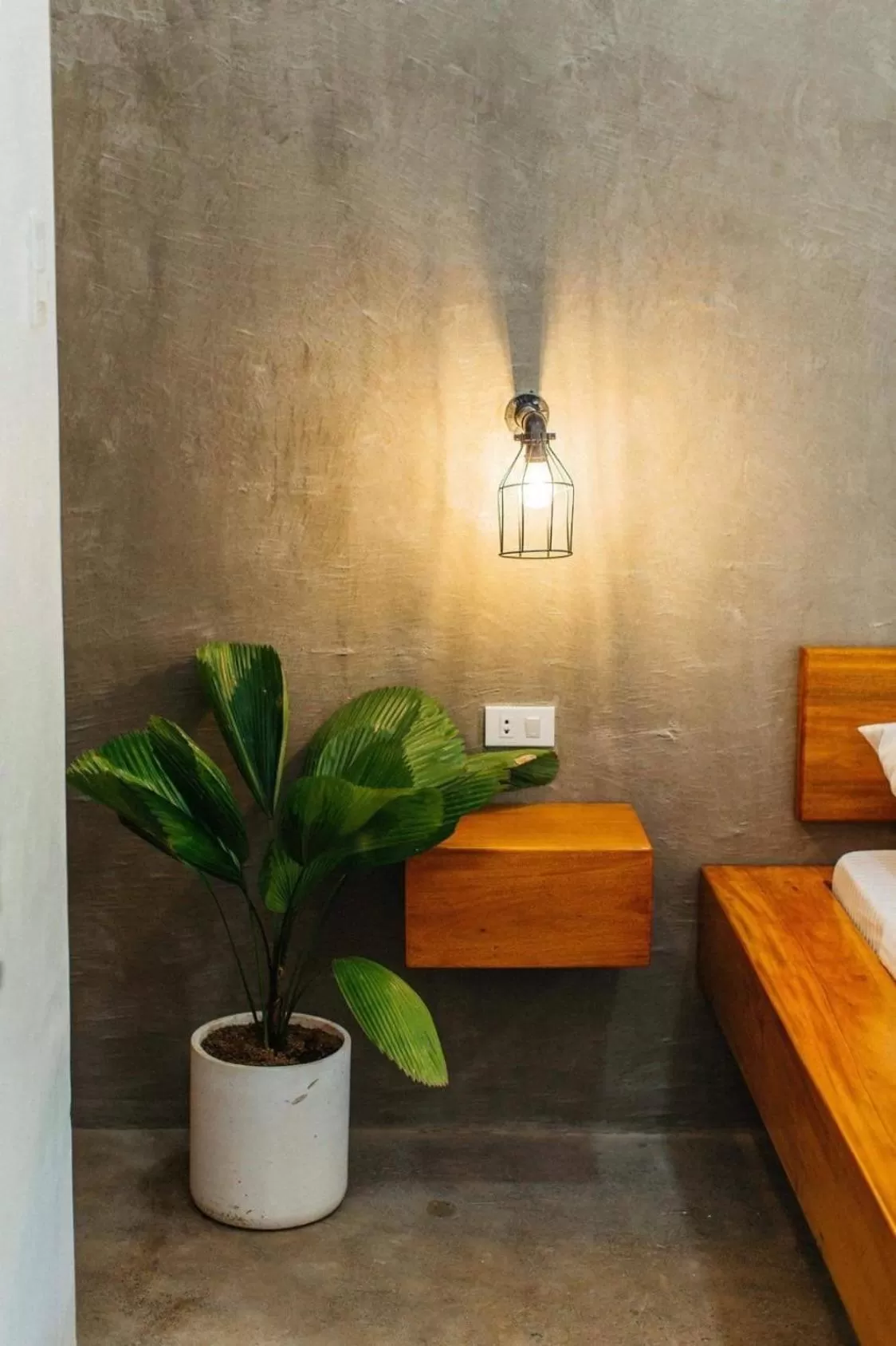 Deluxe Queen Room in Summer Days