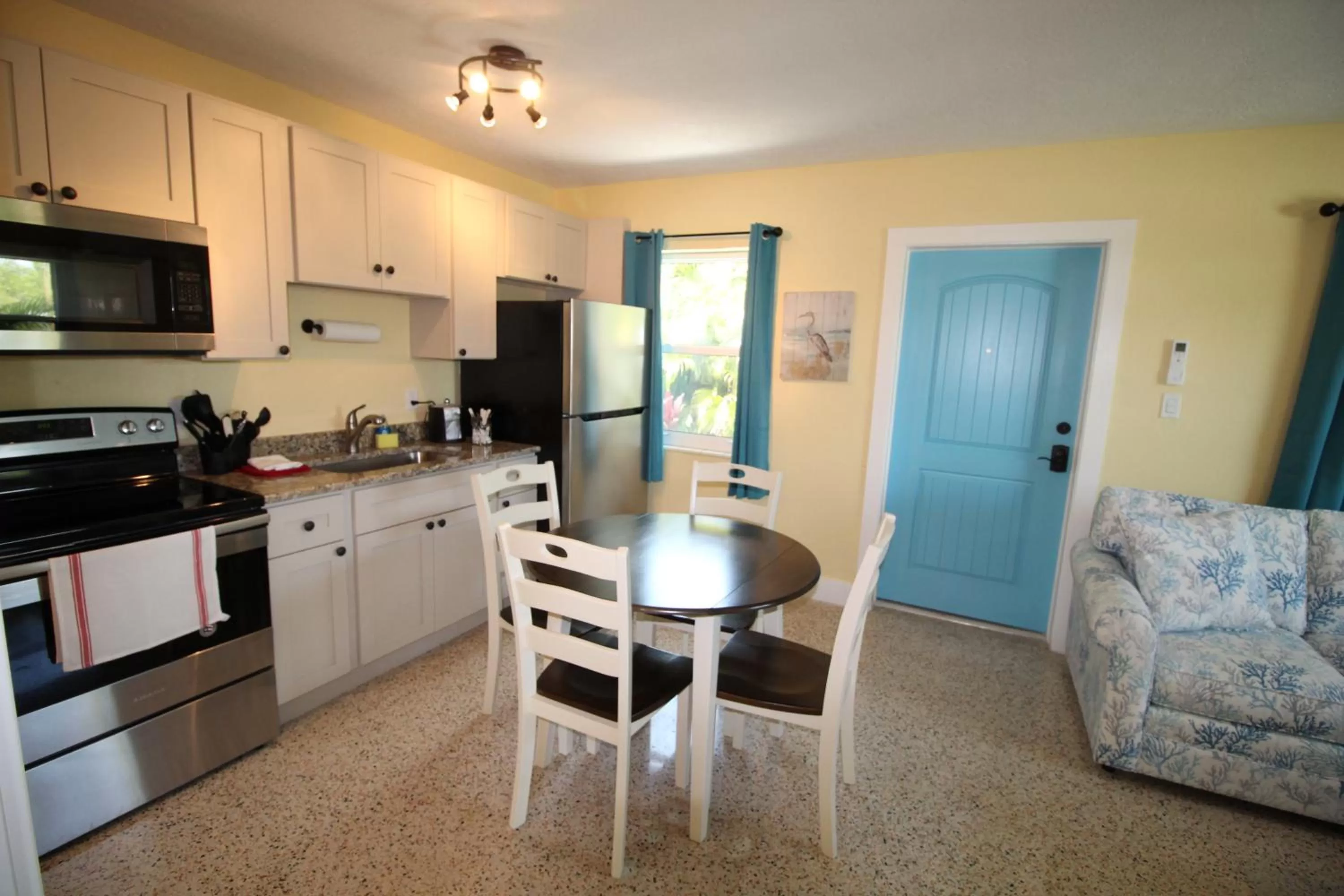 Siesta Courtyard Villa 2 in Siesta Key Palms Resort