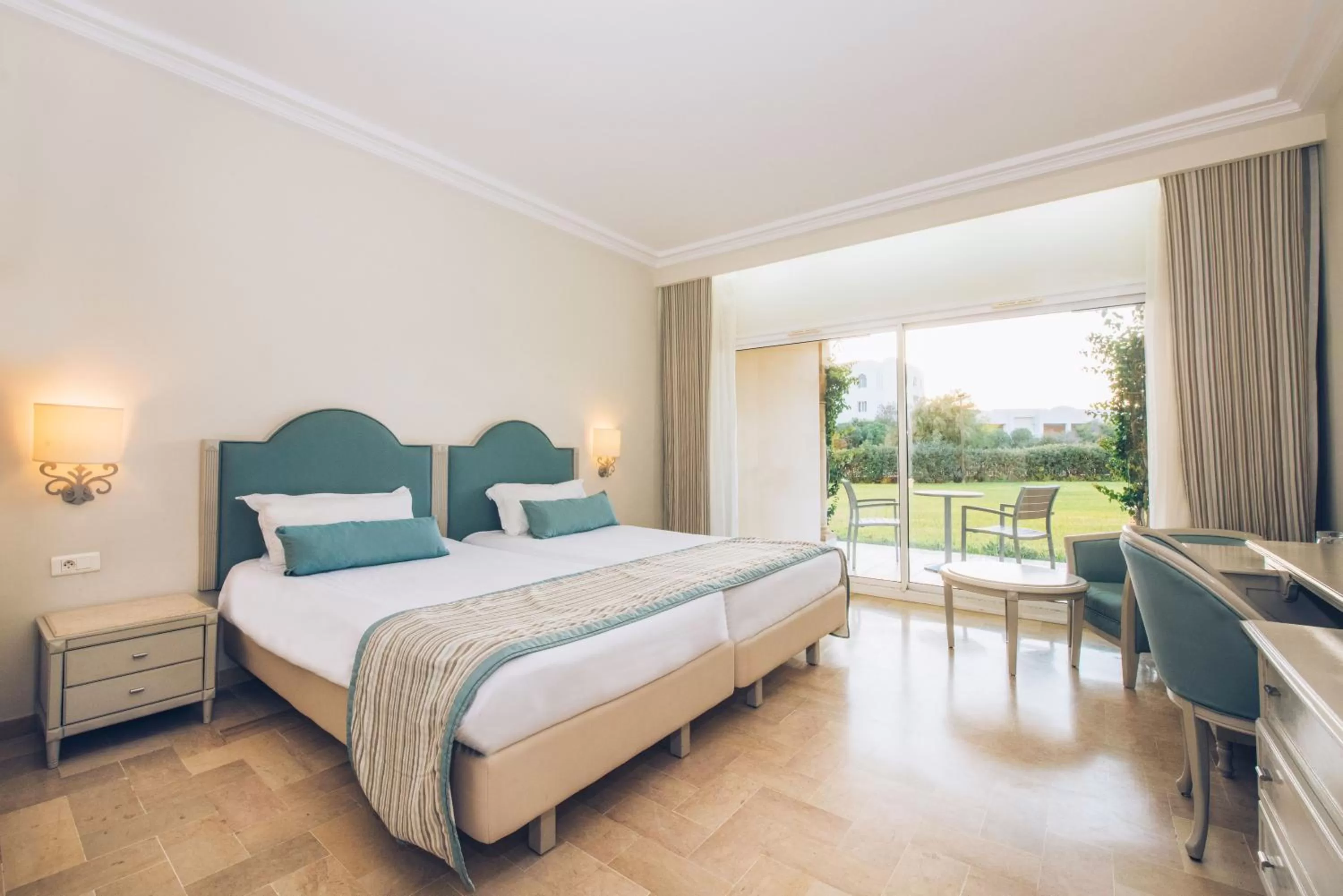 Double Room with Garden View in Iberostar Waves Averroes