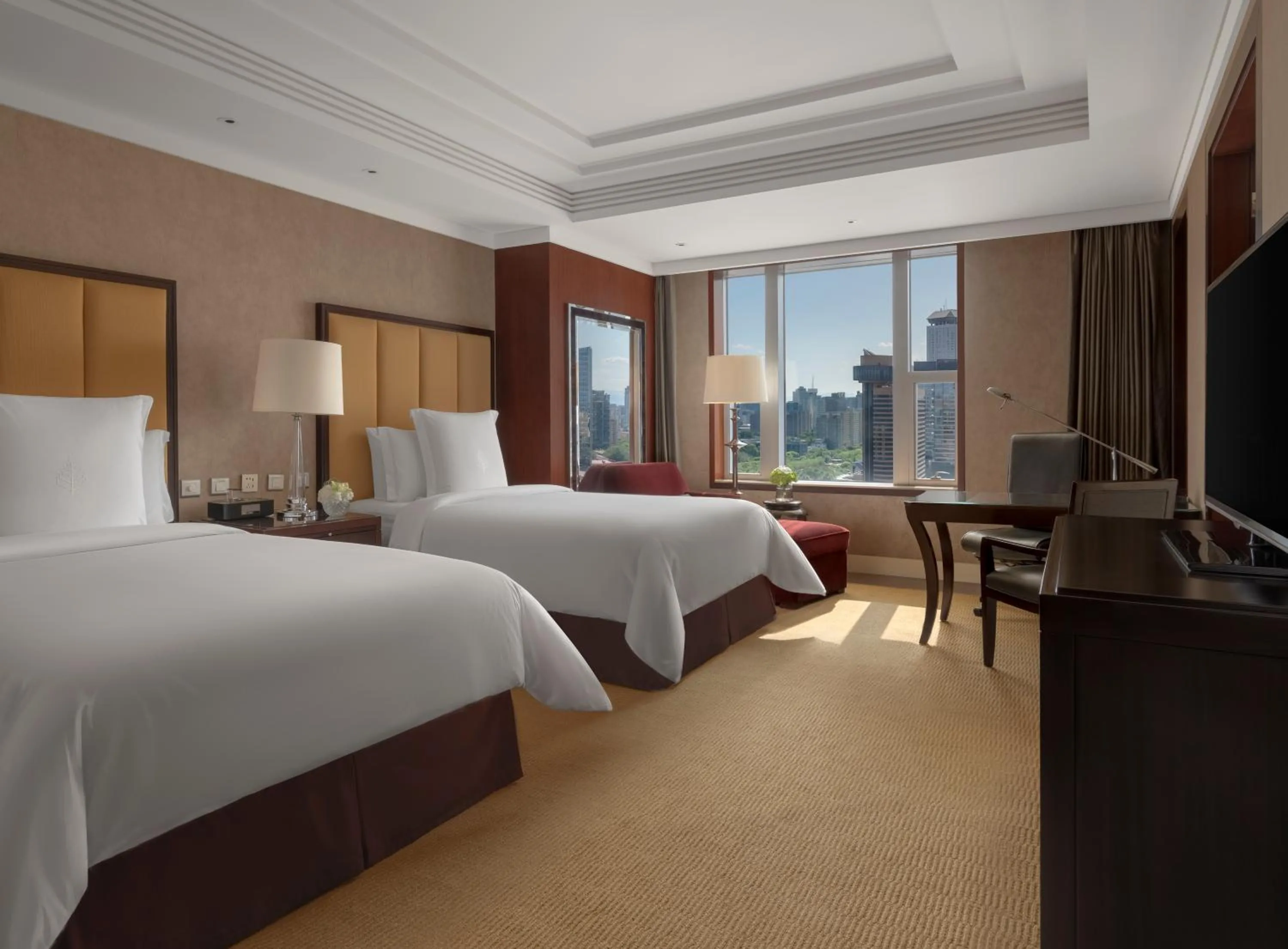 Premier Twin Room with Skyline View in Four Seasons Hotel Beijing
