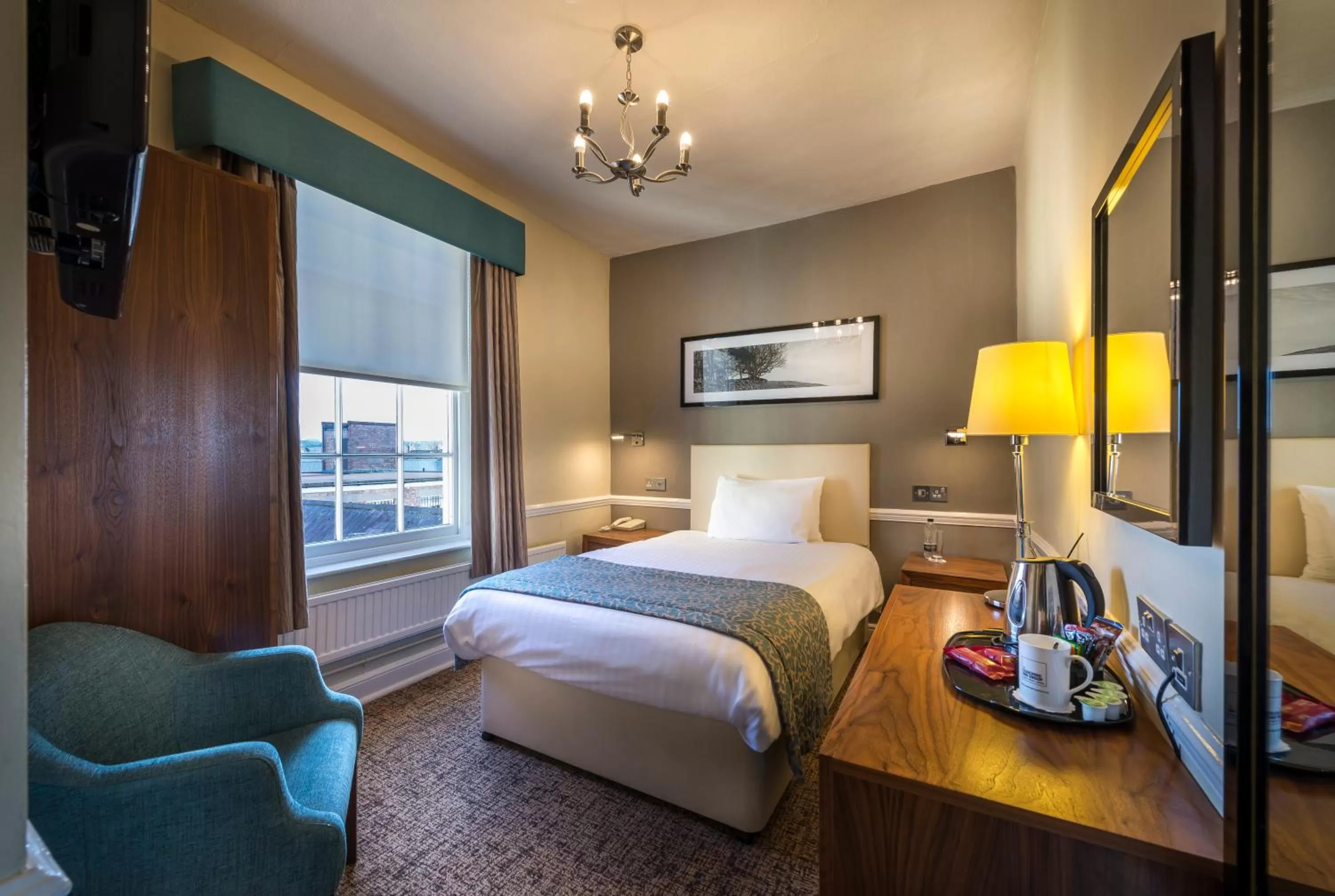 Classic Single Room in The Three Swans Hotel, Market Harborough, Leicestershire - The Coaching Inn Group