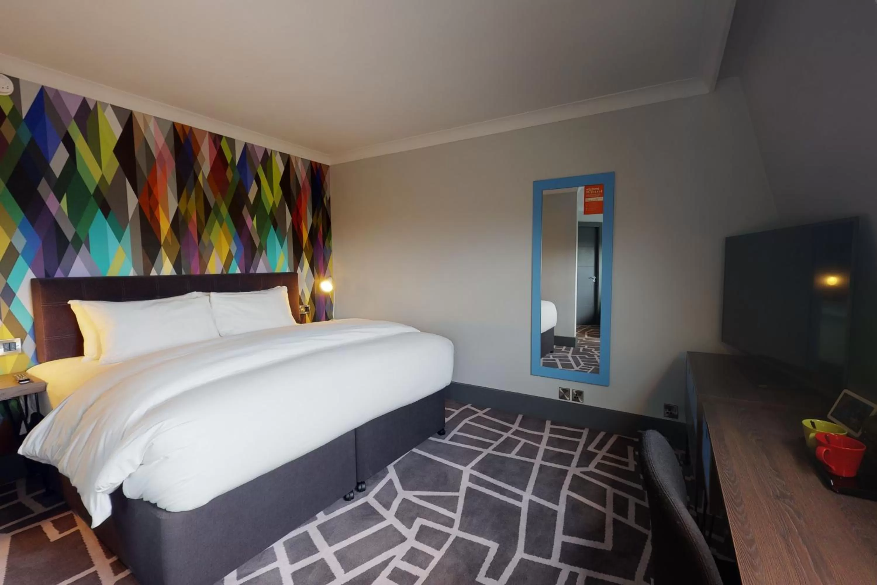 Club Room (FREE GYM & POOL ACCESS) in Village Hotel Bracknell