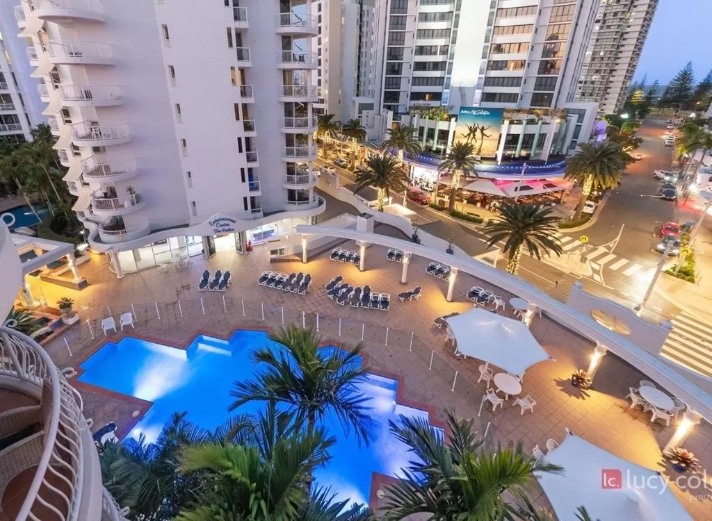Broadbeach Holiday Apartments Shop 19