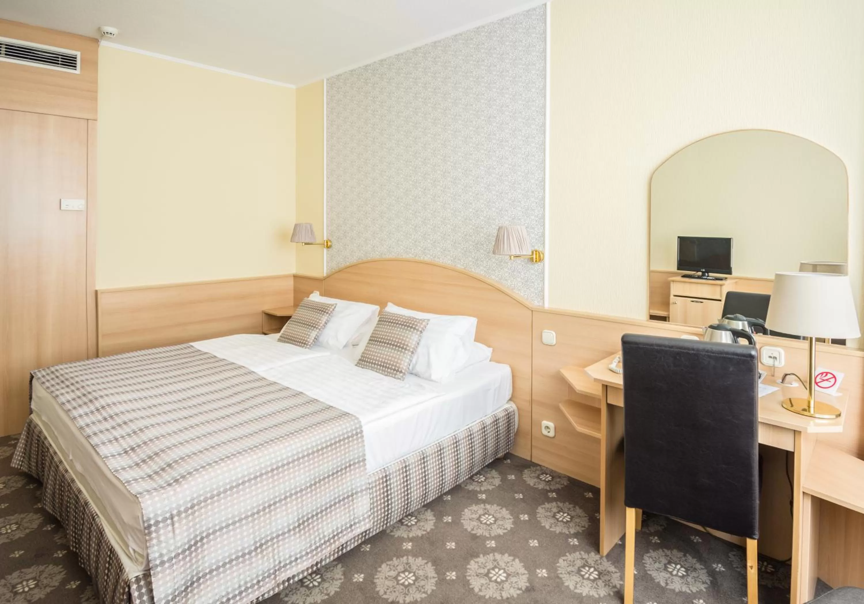 Deluxe Double Room in Hotel Orion