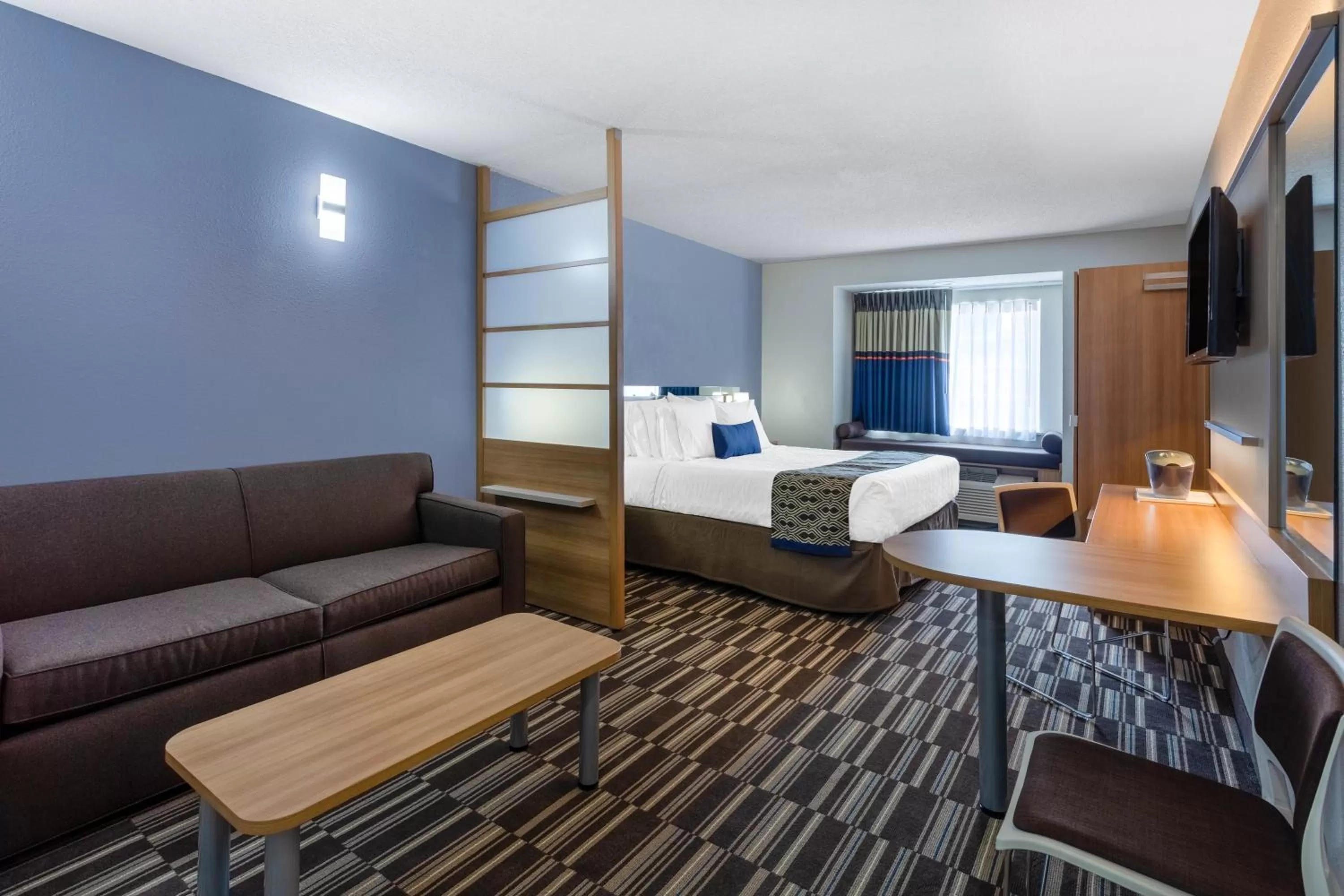 King Room - Disability Access - Non-Smoking in Microtel Inn & Suites by Wyndham Burlington