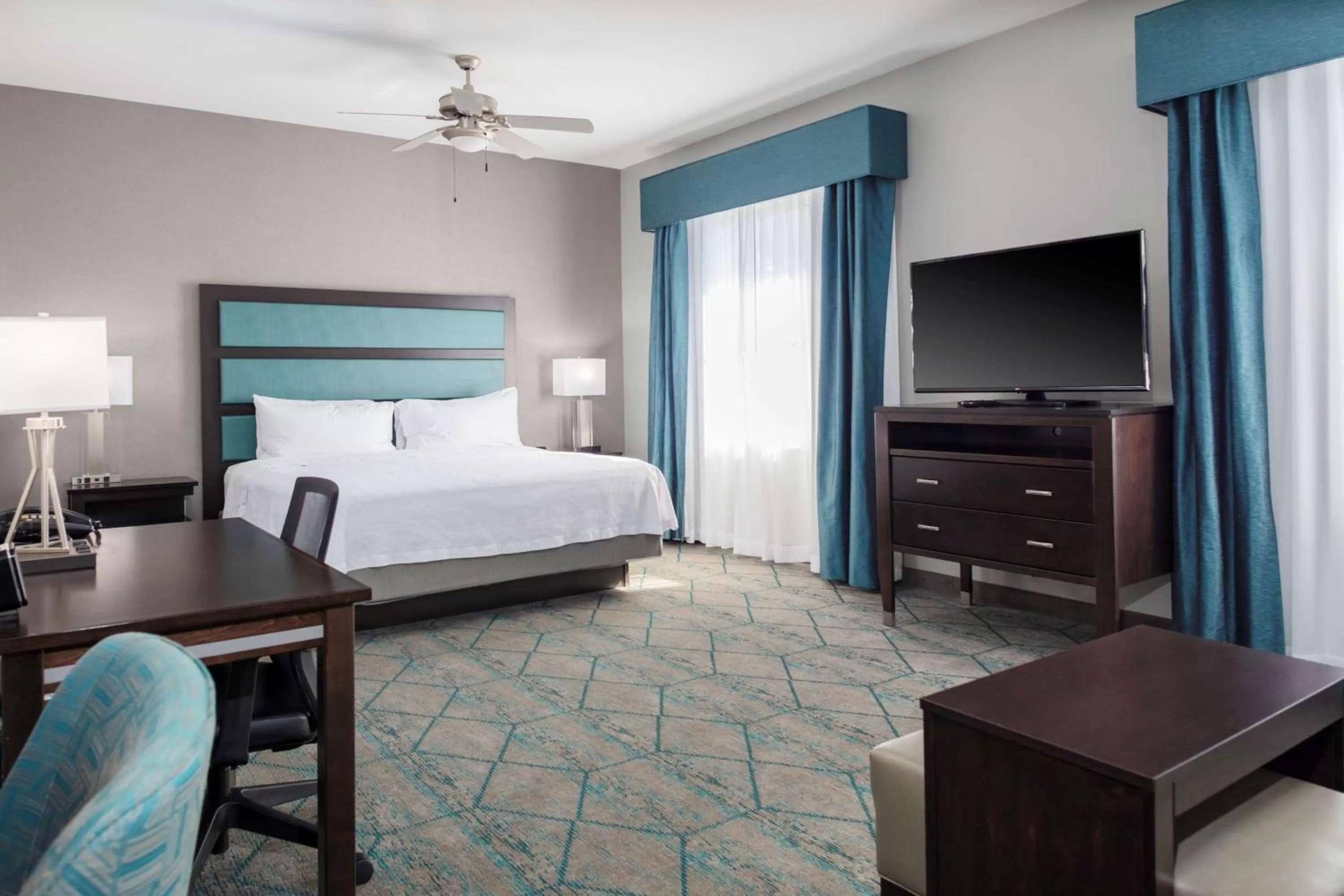 King Studio Suite - Non-Smoking in Homewood Suites by Hilton Phoenix Airport South