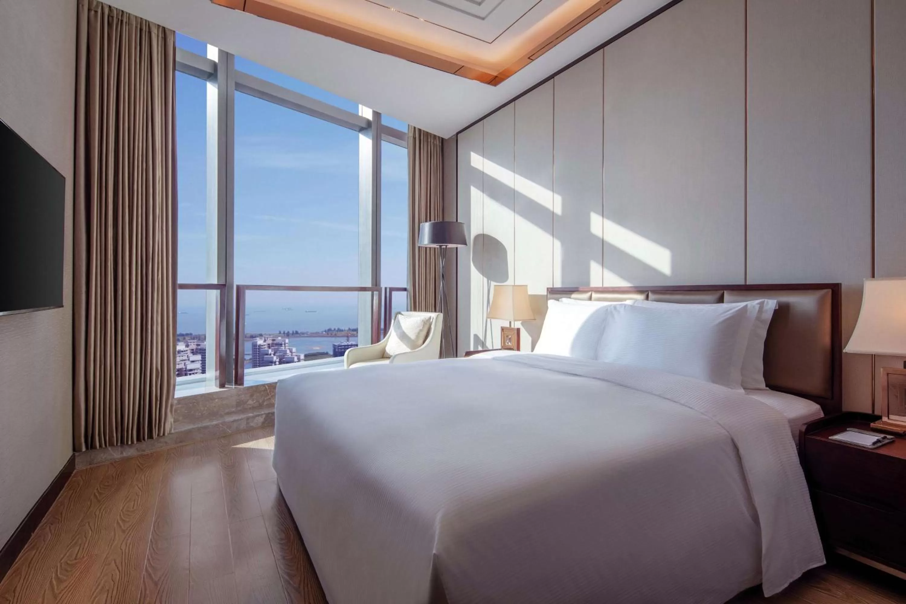King Two-Bedroom Apartment with Ocean View in Hilton Haikou