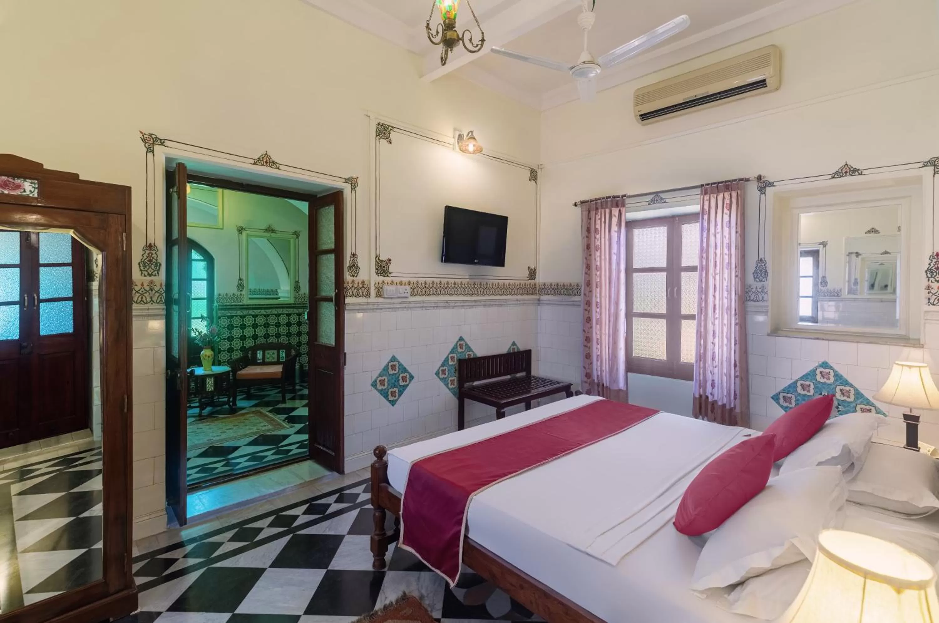 Large Double Room - single occupancy in WelcomHeritage Mandir Palace