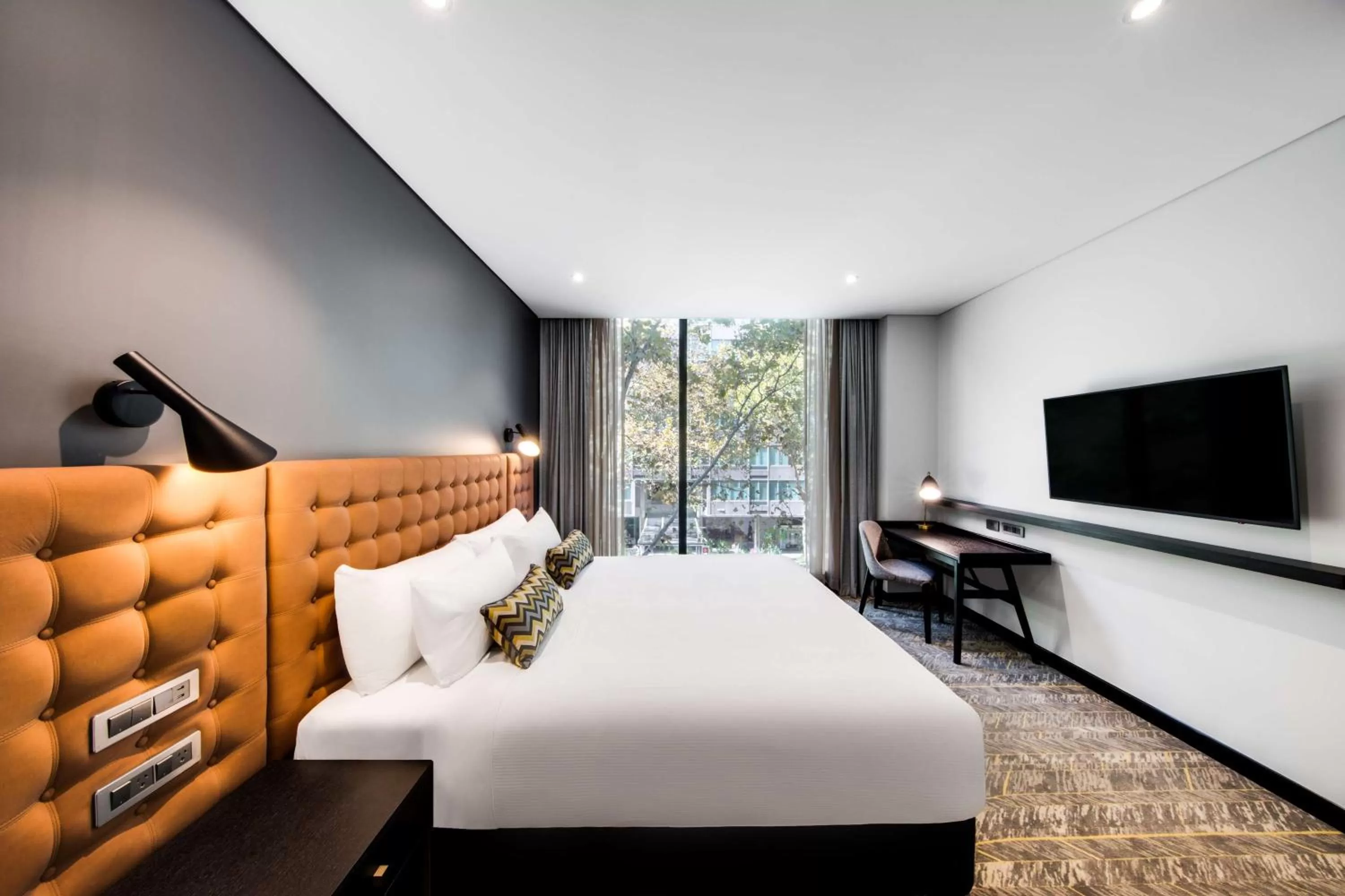 Executive Suite in Vibe Hotel North Sydney