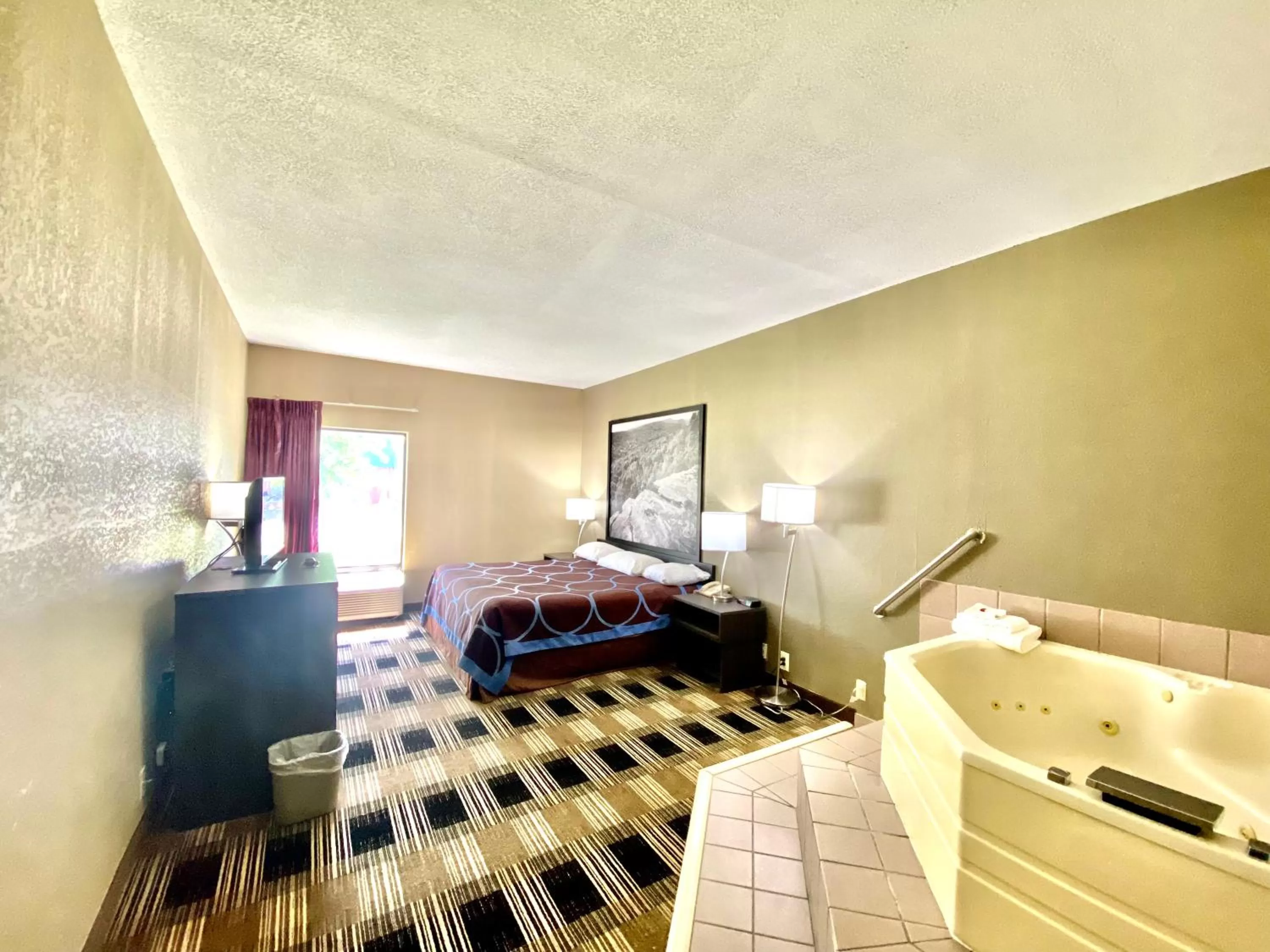 Standard King Room - Non-Smoking  in Super 8 by Wyndham Conway