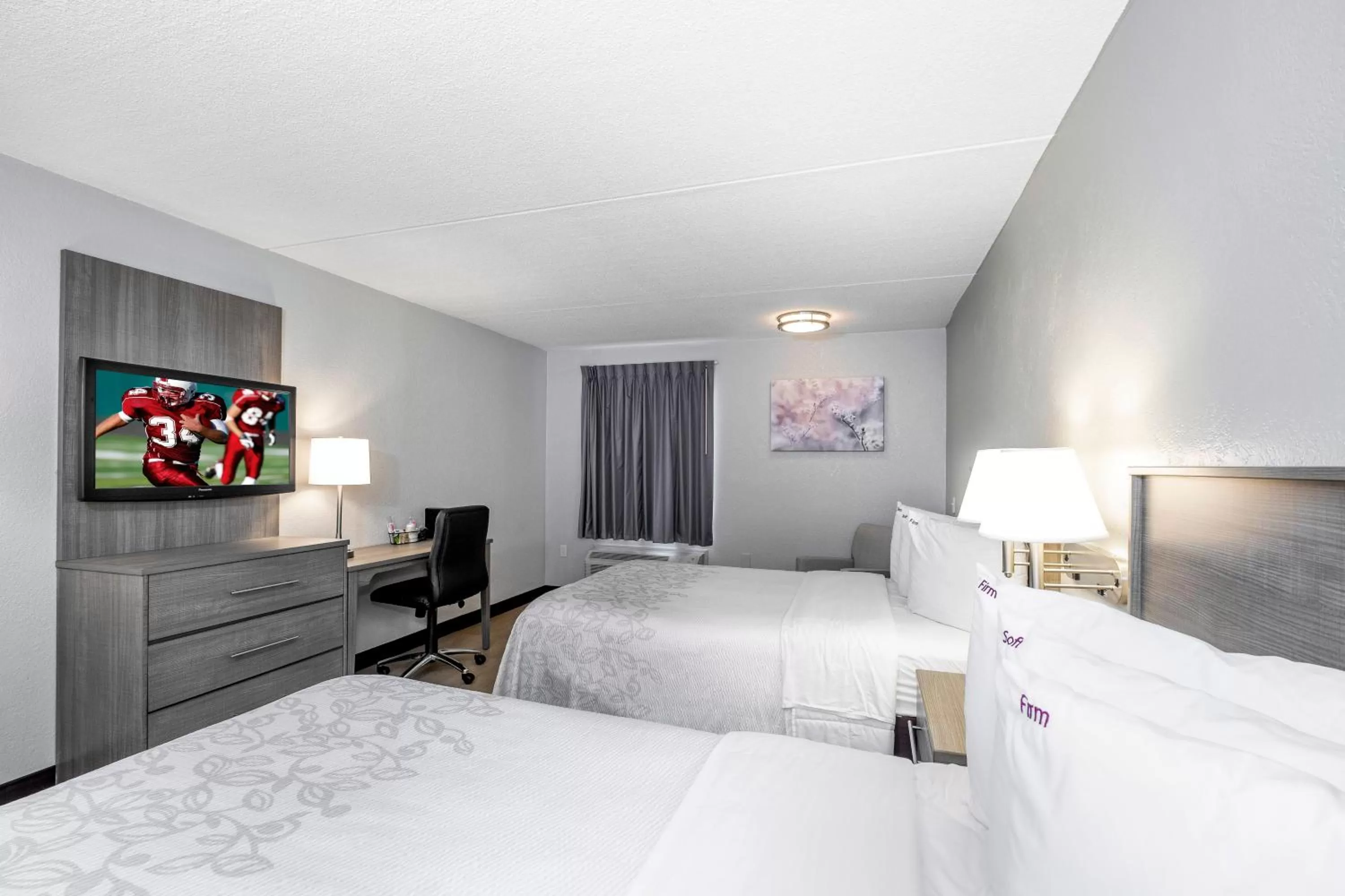  Standard Room with Two Double Beds Smoke Free in Red Roof Inn PLUS Boston - Mansfield - Foxboro