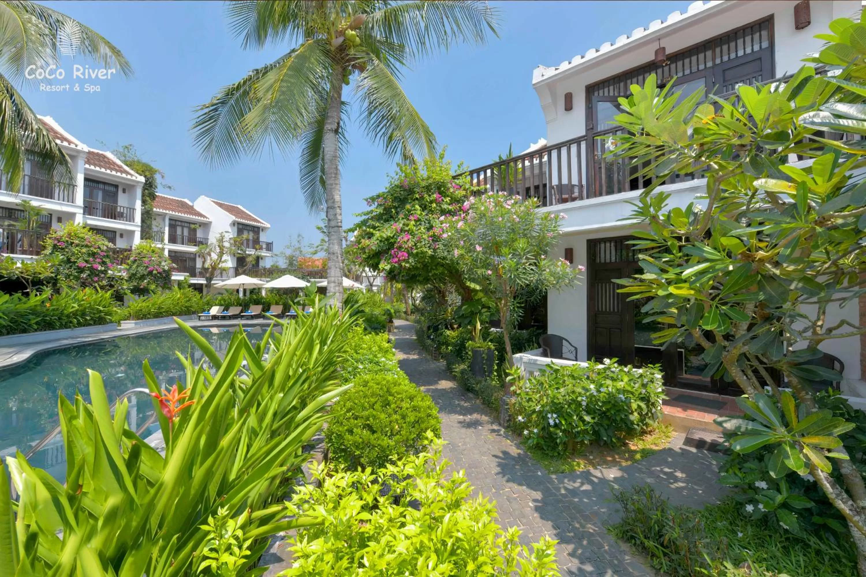 Deluxe Double Room with Pool View in Hoi An Coco River Resort & Spa