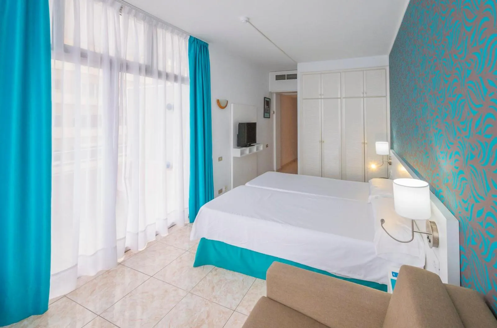 Double Room in Checkin Concordia Playa