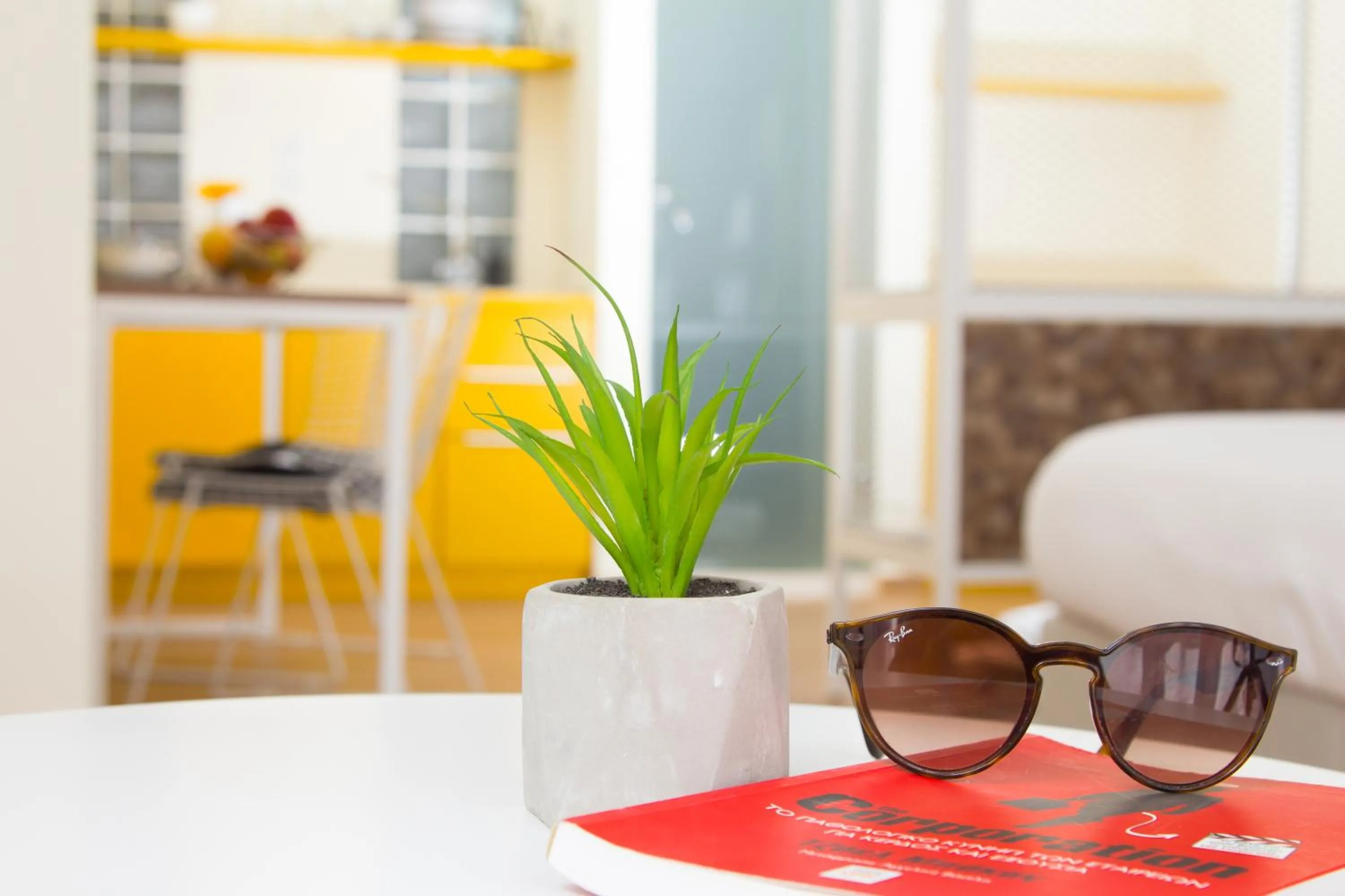 Deluxe King Room in Hotel @Syngrou Fix