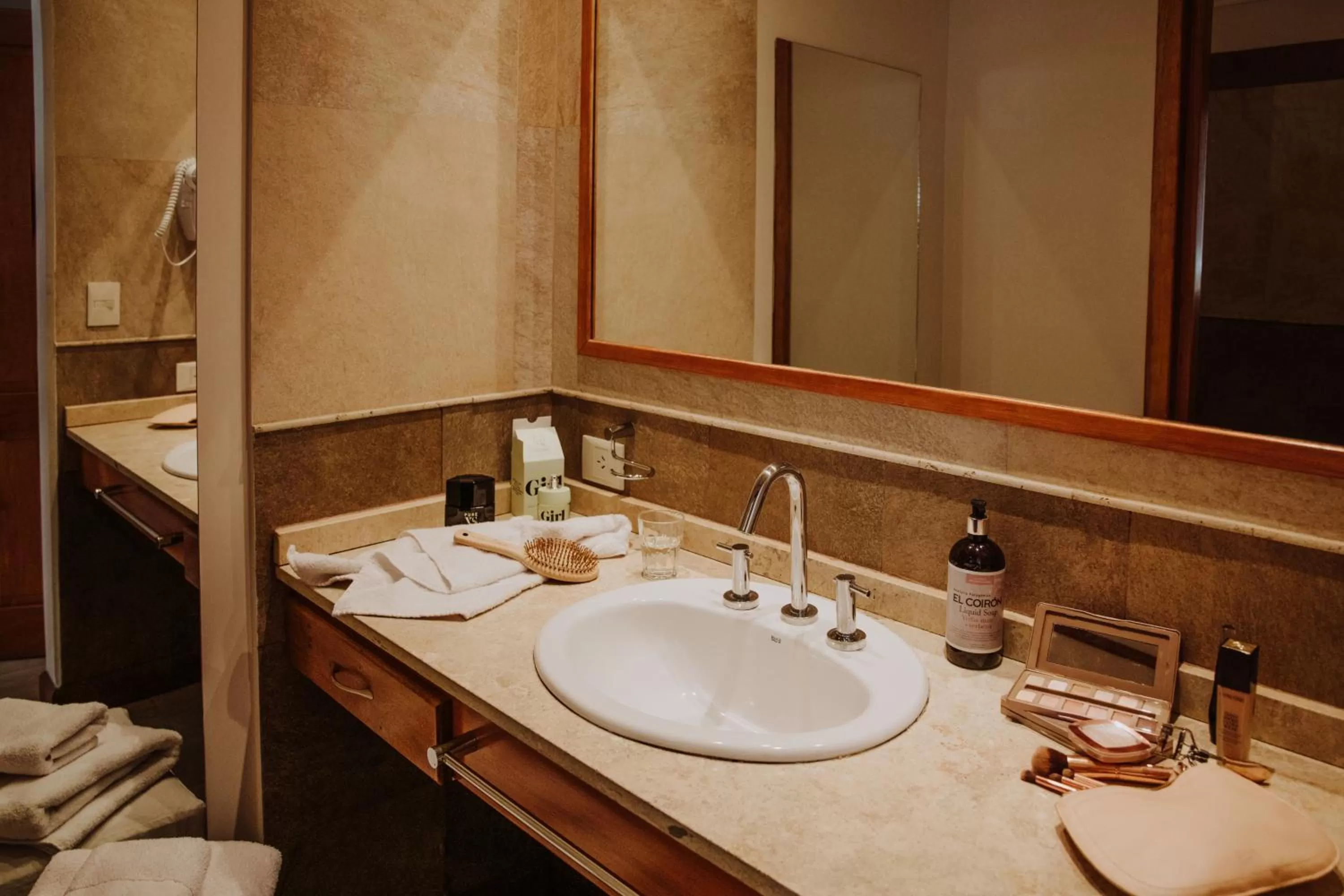 Deluxe Triple Room in Hostería El Coirón