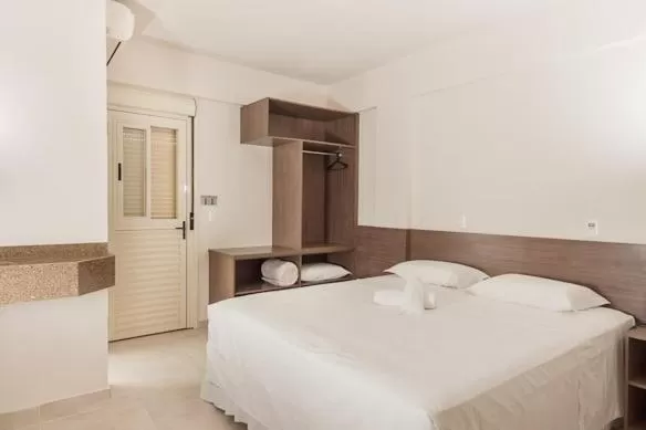 Deluxe Double Room in Hotel Dois H
