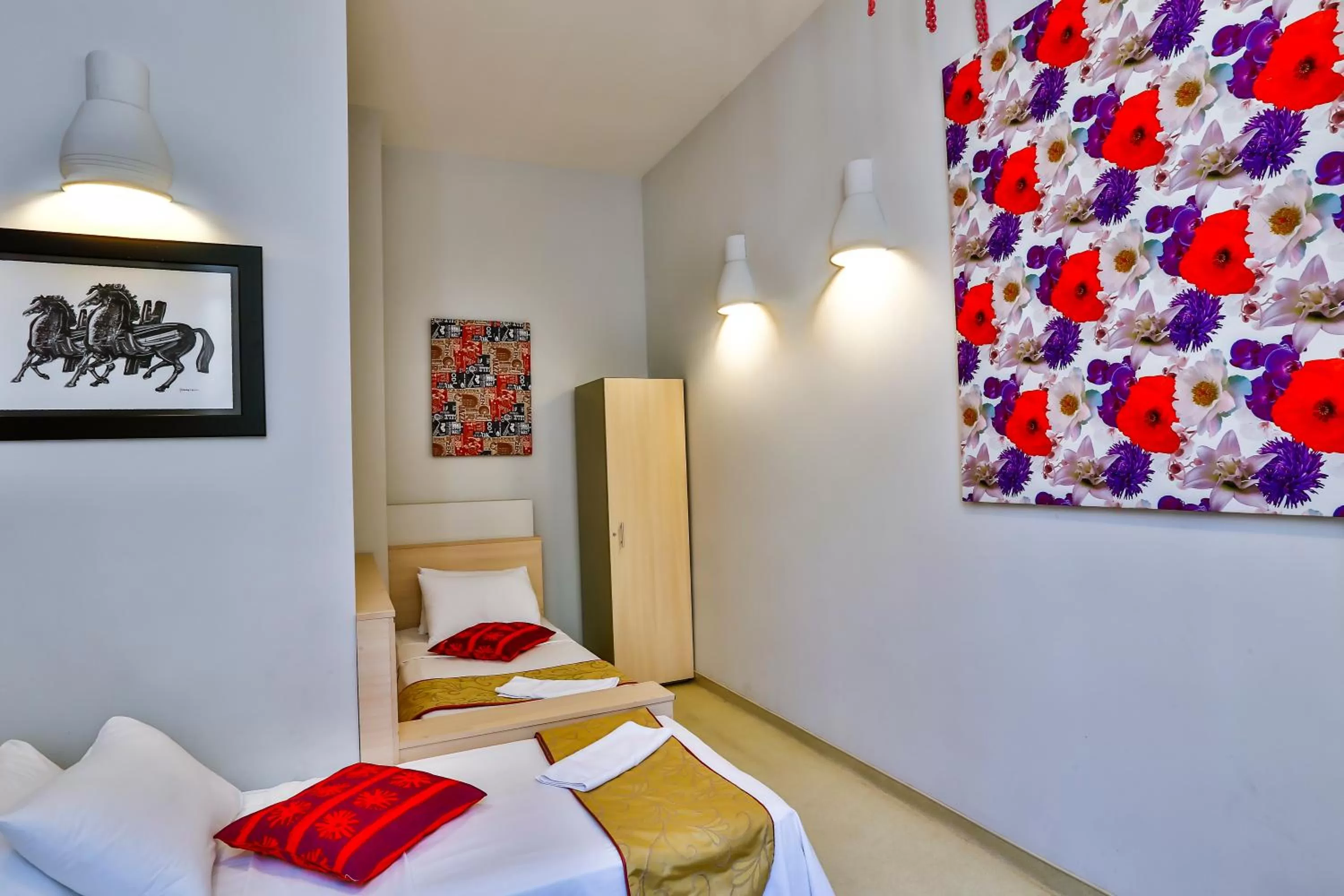 Twin Room in Han Hotel