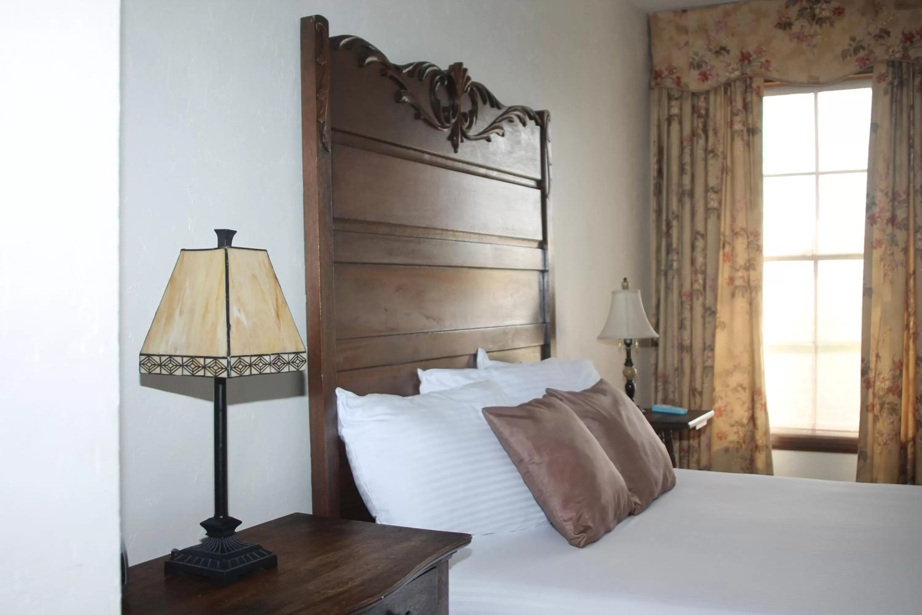 King Room in Boulder Dam Hotel