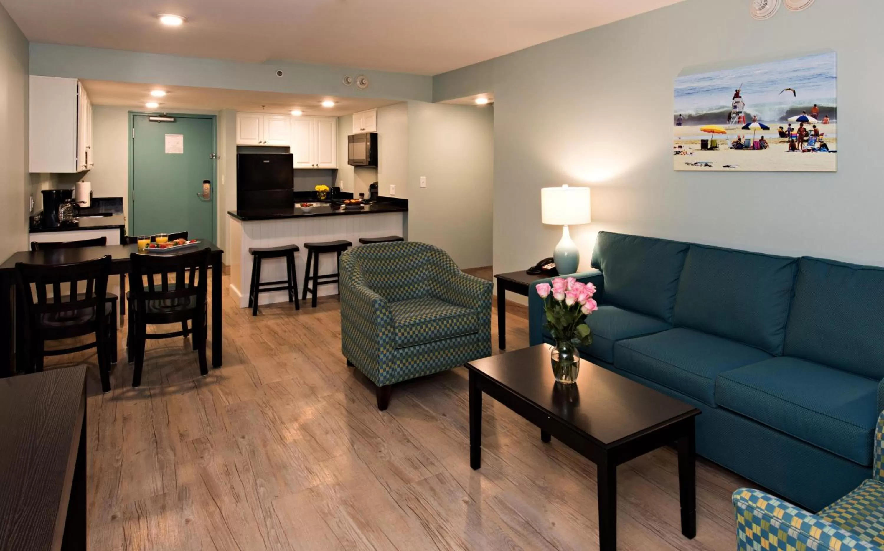 Bay View, 2 Queen Beds, Suite, S-Sofa in Park Place Hotel