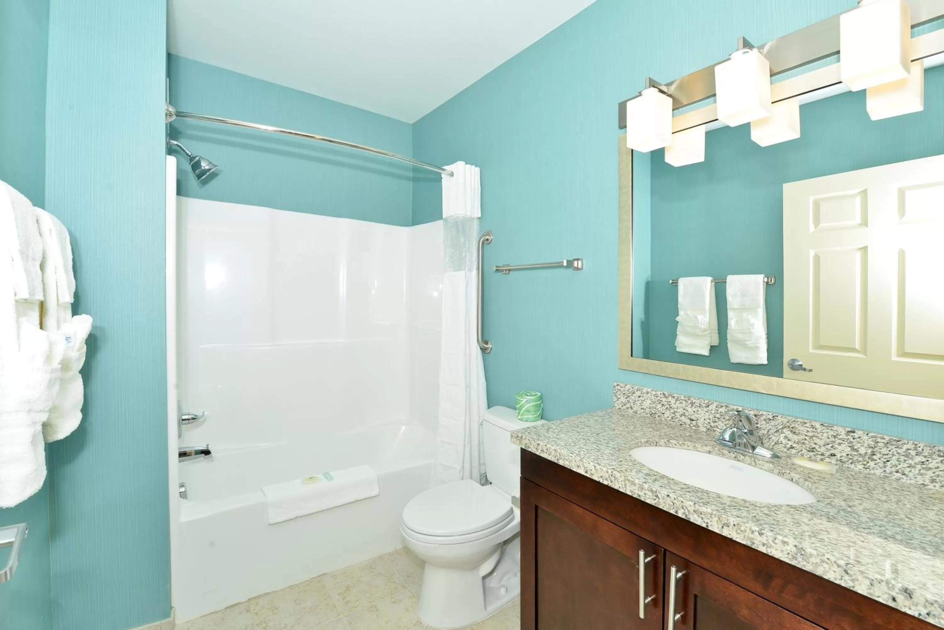 Efficiency Queen Room with Two Queen Beds - Non-Smoking in Suburban Studios Quantico