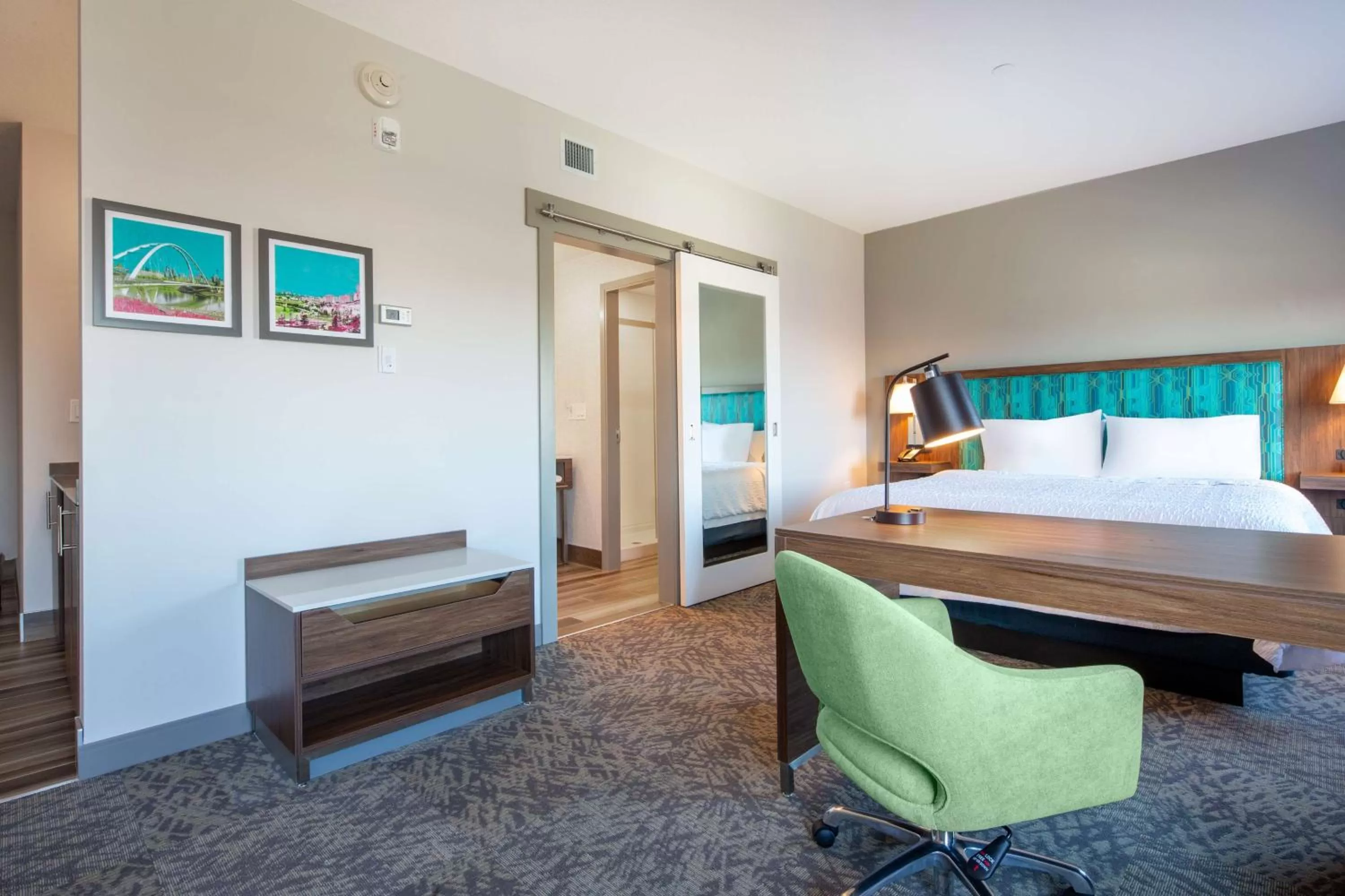 One-Bedroom King Suite - Non-Smoking in Hampton Inn & Suites Edmonton St. Albert, Ab