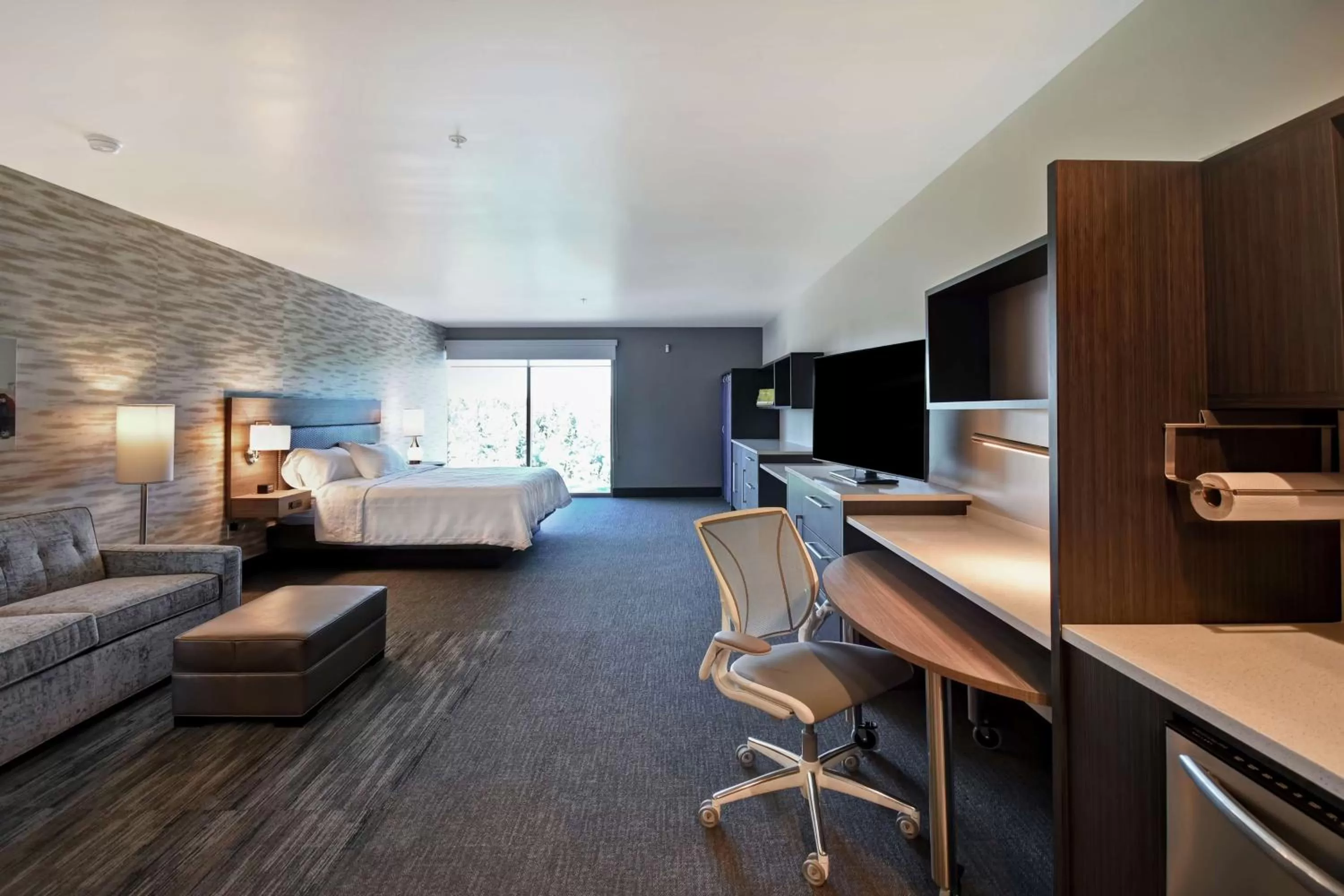 Premium King Studio Suite - Non-Smoking in Home2 Suites by Hilton Los Angeles Montebello