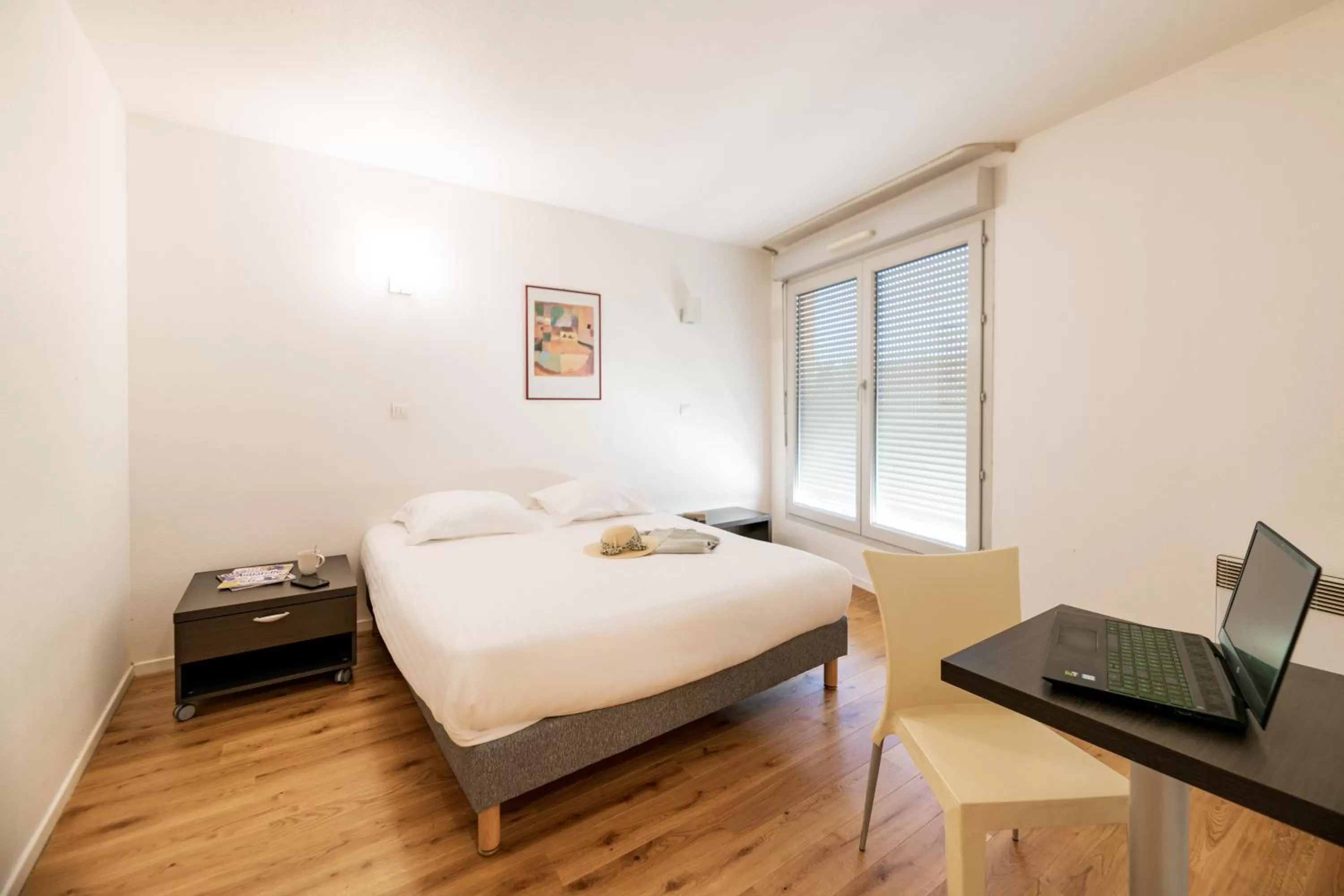 One-Bedroom Apartment (4 Adults) in Cerise Valence