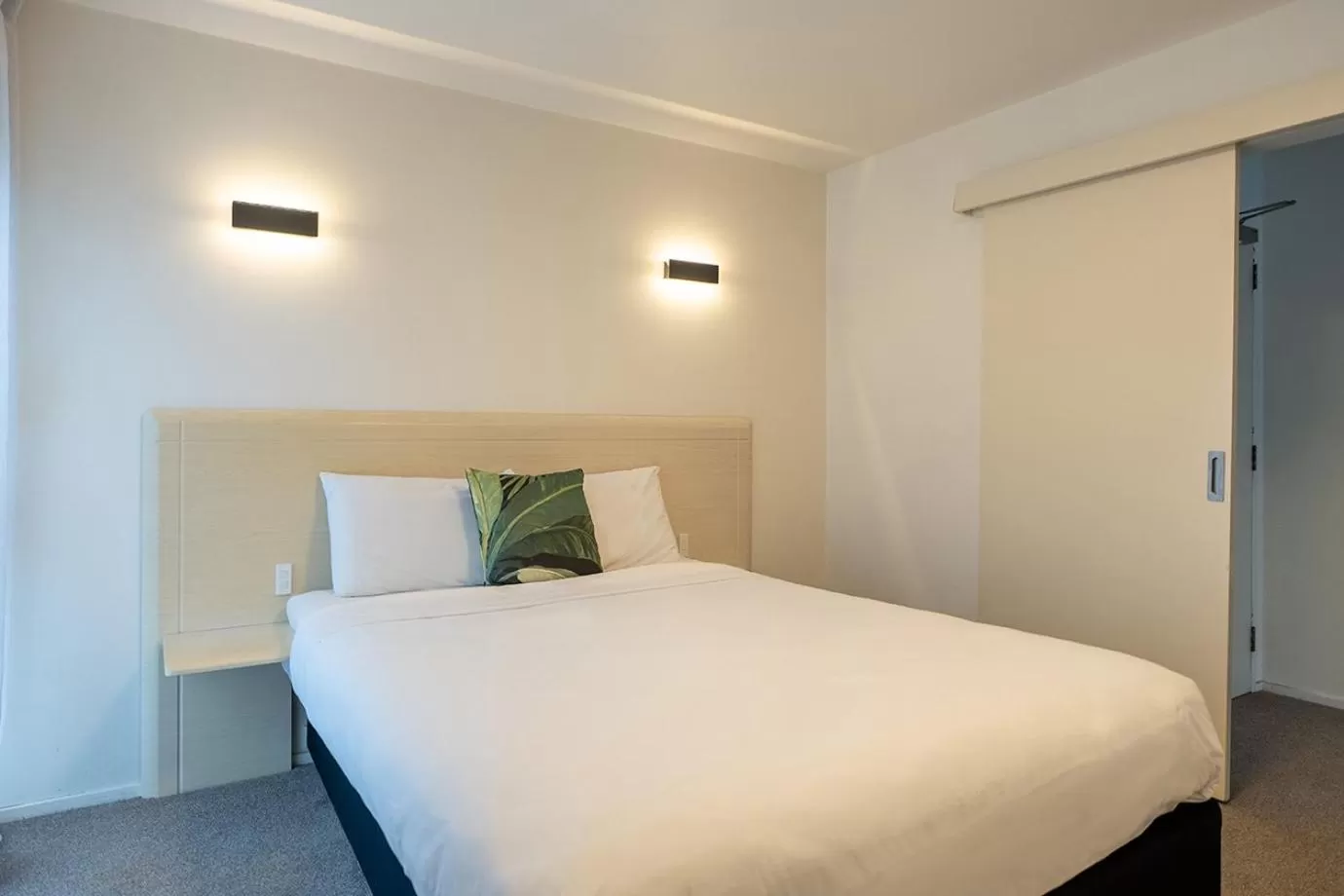 One-Bedroom Suite with Mini Kitchen in Mercure Wellington Central City Hotel and Apartments