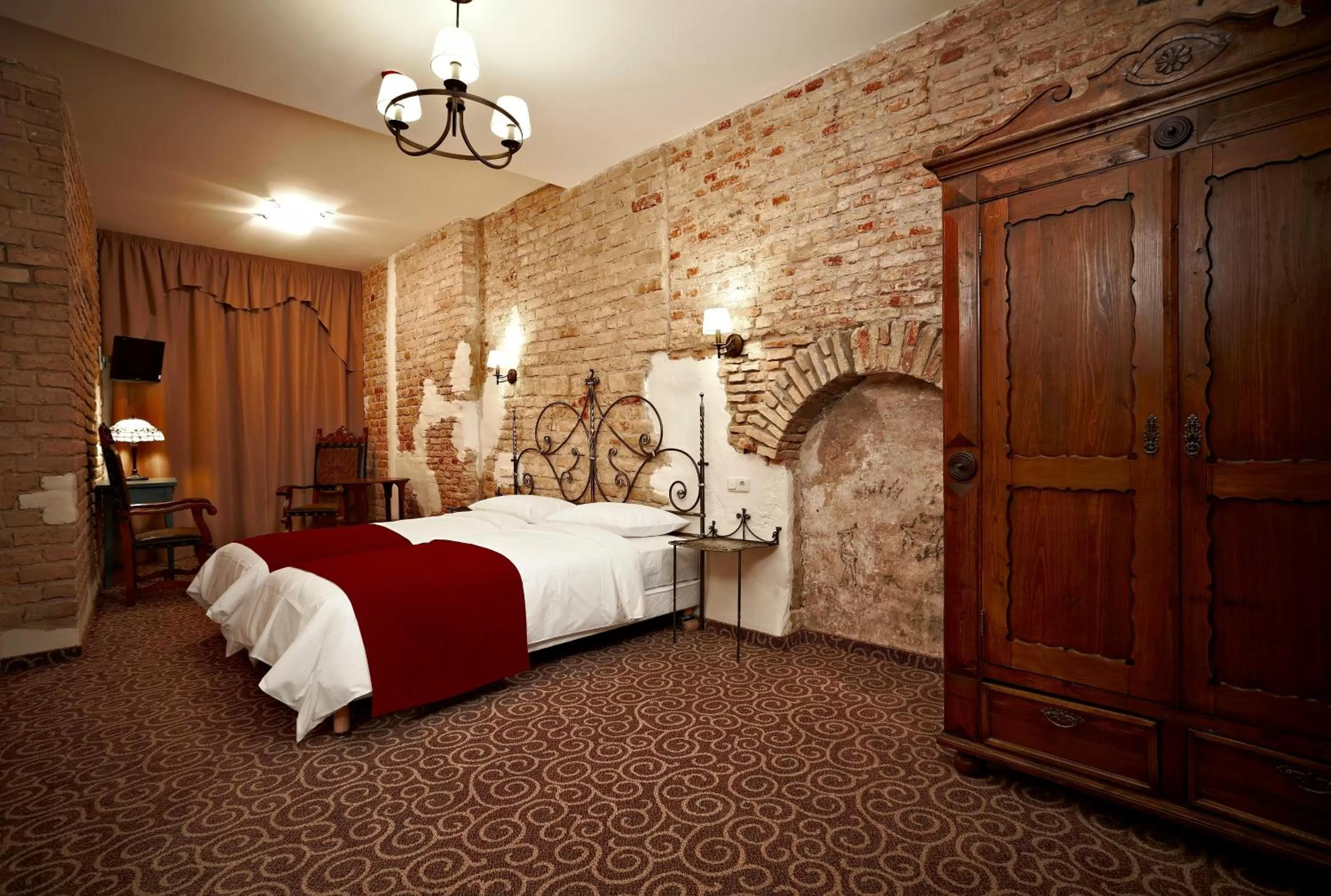 Superior Double or Twin Room in Hotel Justus